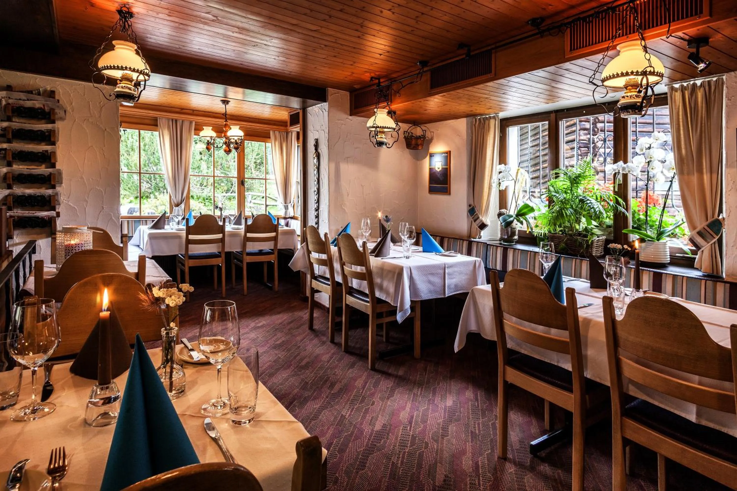 Restaurant/places to eat in Hotel Gspan