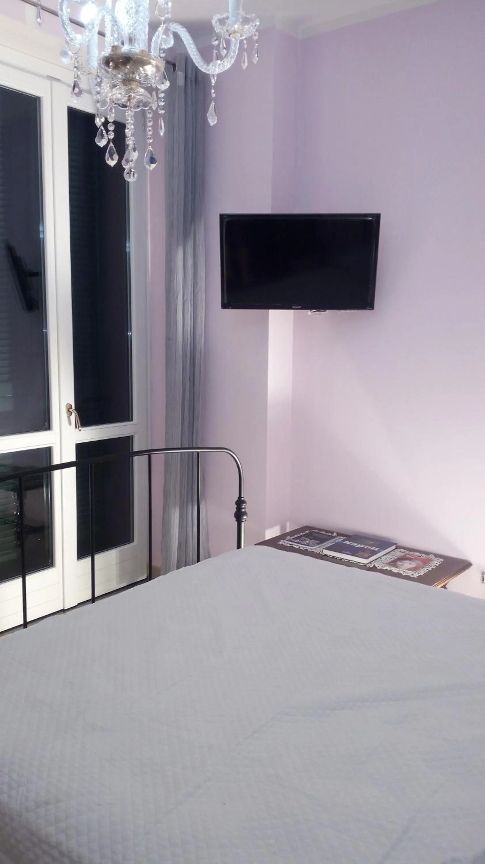 Bed in Annabella's Country House