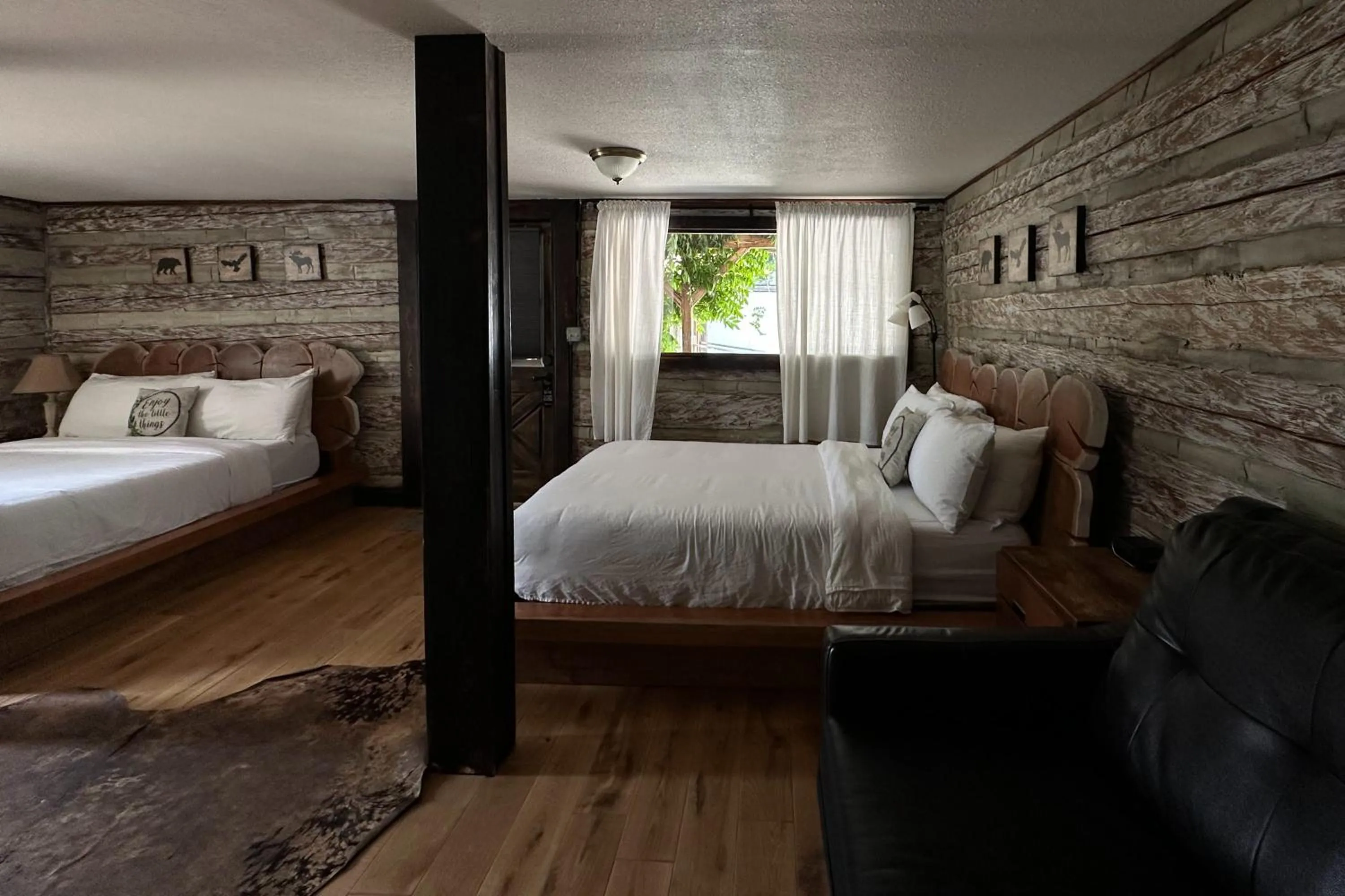 Bedroom, Bed in Paradise Village