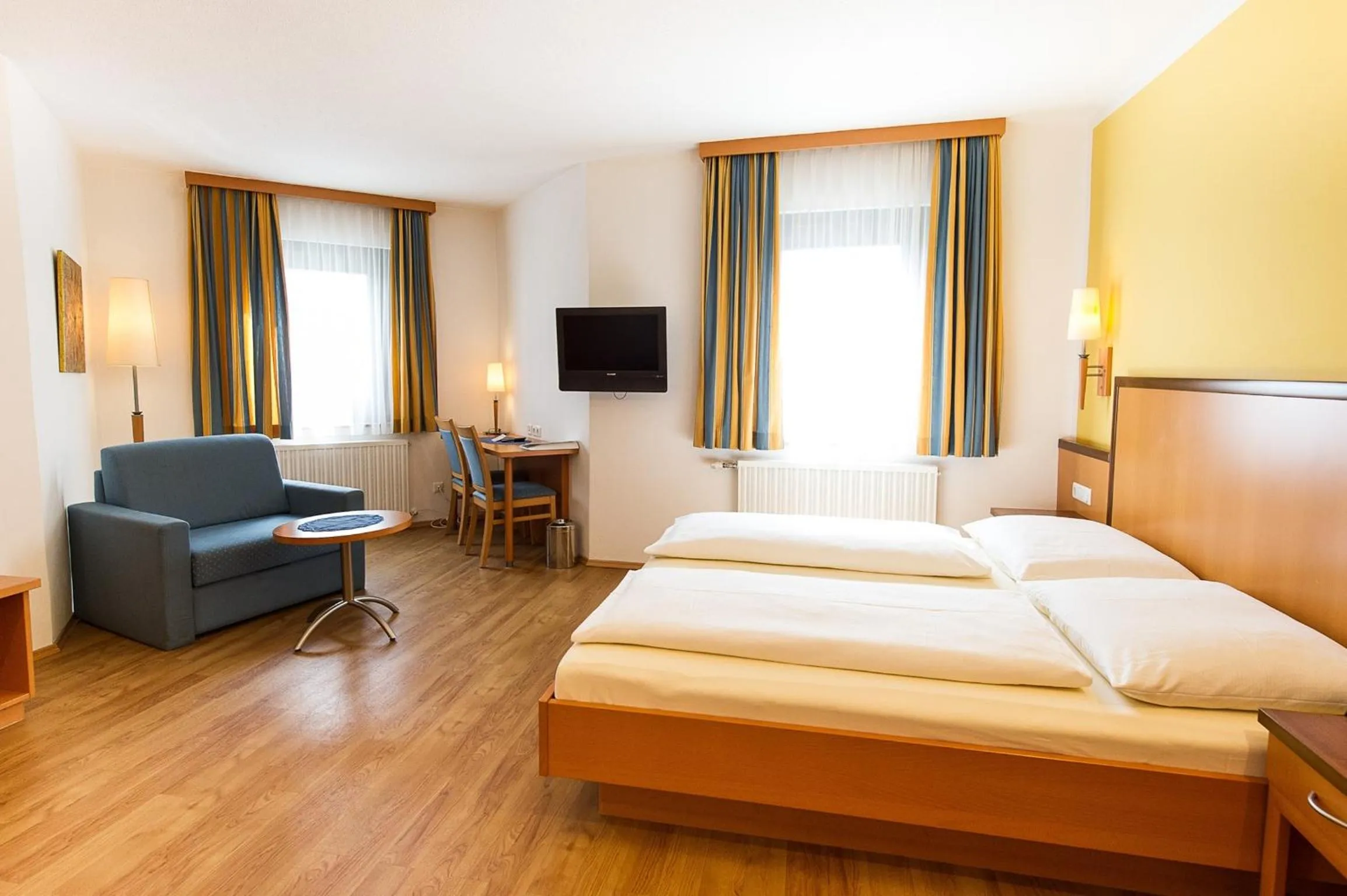 Bedroom, Bed in Gasthof Turmwirt