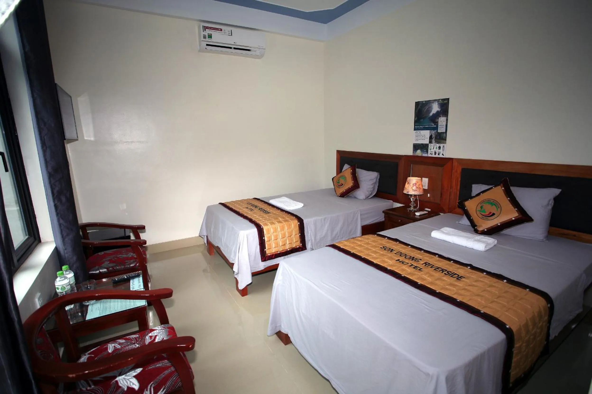 Bed in Son Doong Riverside