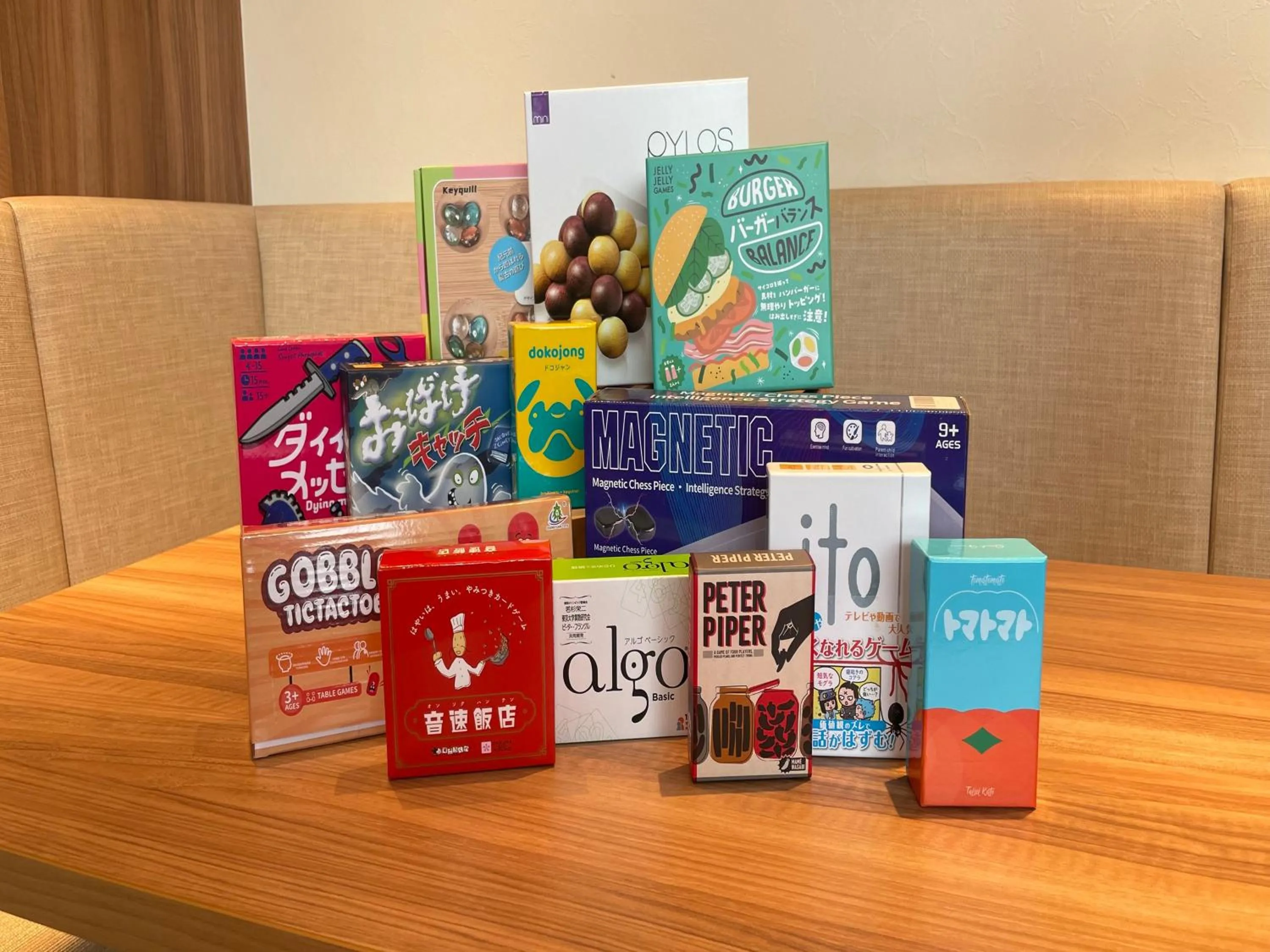 Communal lounge/ TV room in The BREAKFAST HOTEL MARCHE Ishigaki Island