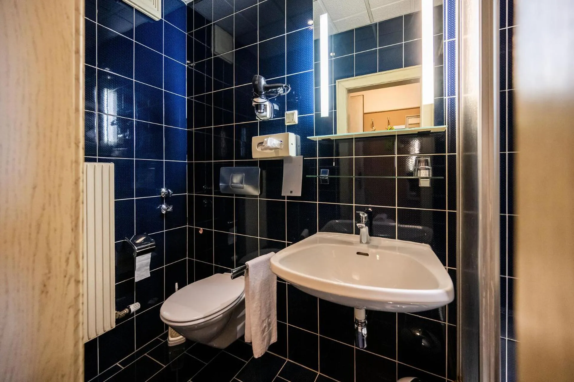 Shower in Motel Zeltweg - Self-Check-in