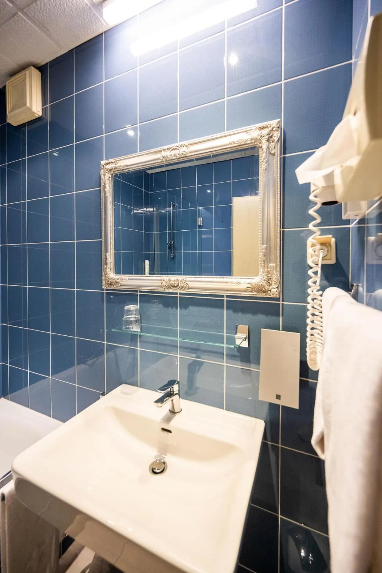 Shower in Motel Zeltweg - Self-Check-in