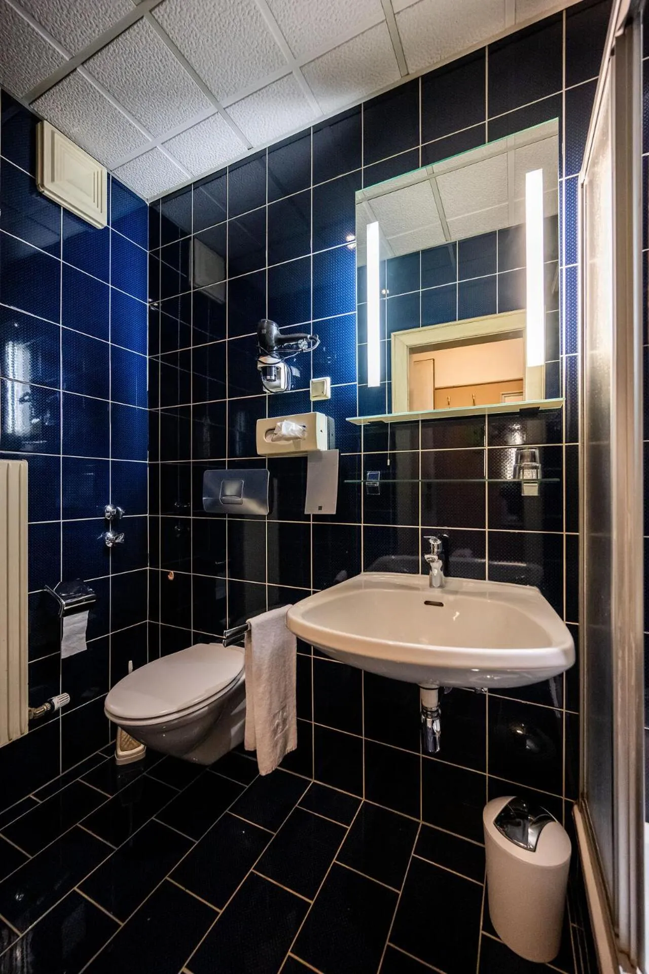 Shower in Motel Zeltweg - Self-Check-in