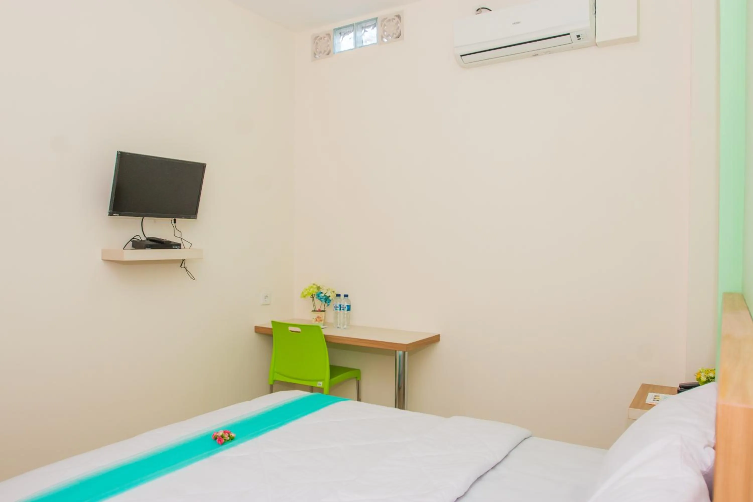 Bed in Berlian Hotel