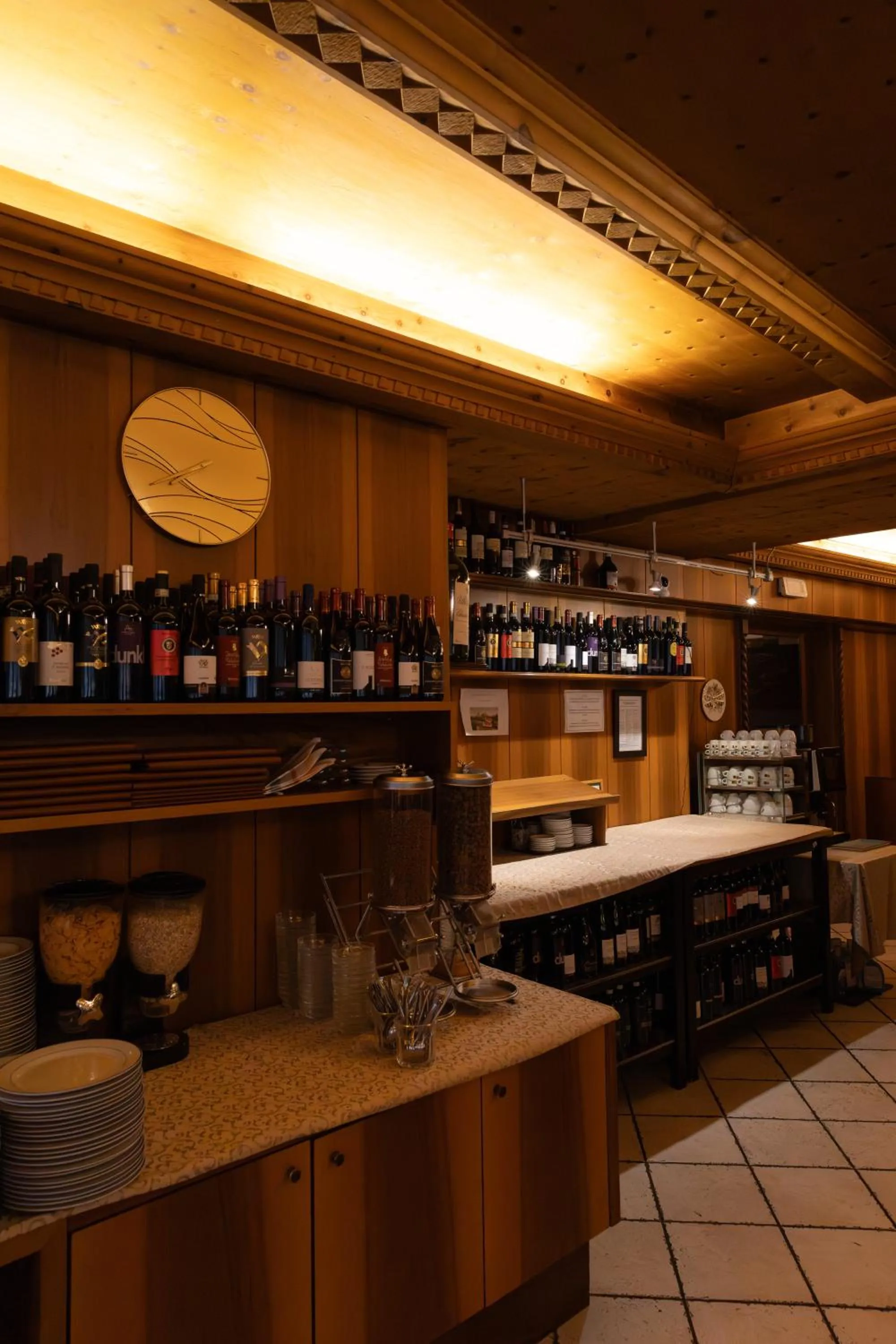 Restaurant/places to eat in Hotel Marlingerhof