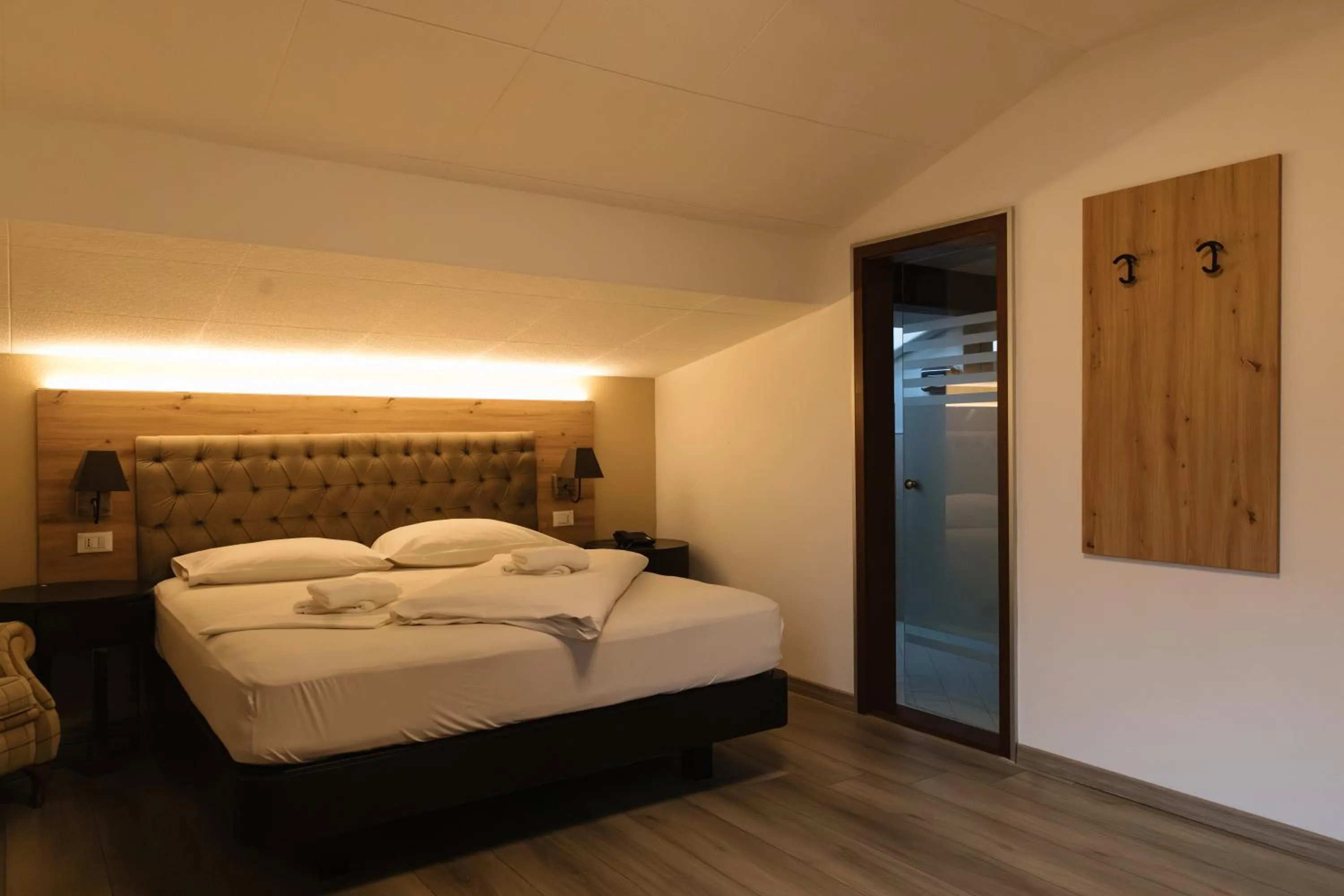 Photo of the whole room, Bed in Hotel Marlingerhof