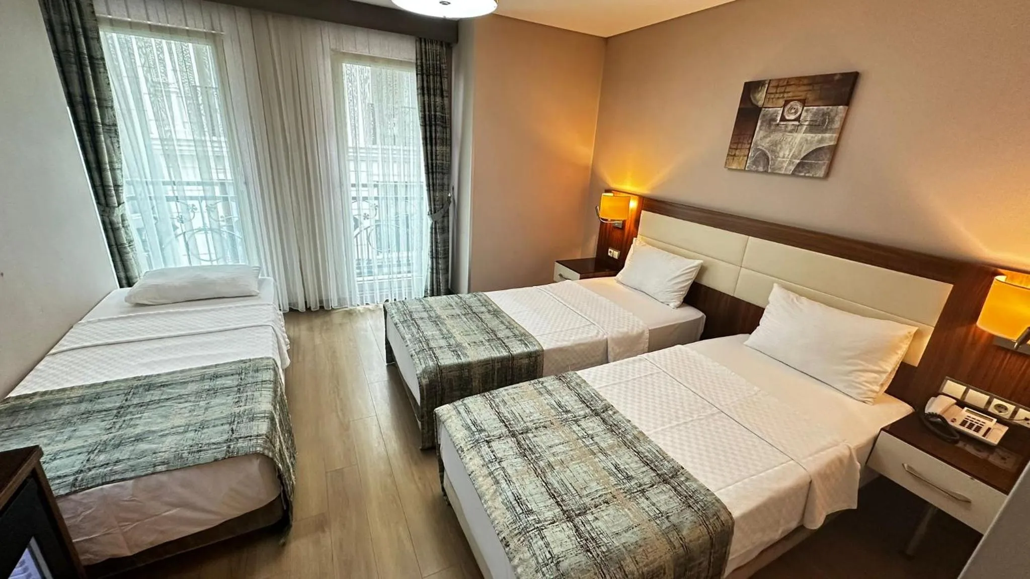 Photo of the whole room, Bed in The Meretto Hotel Istanbul Old City