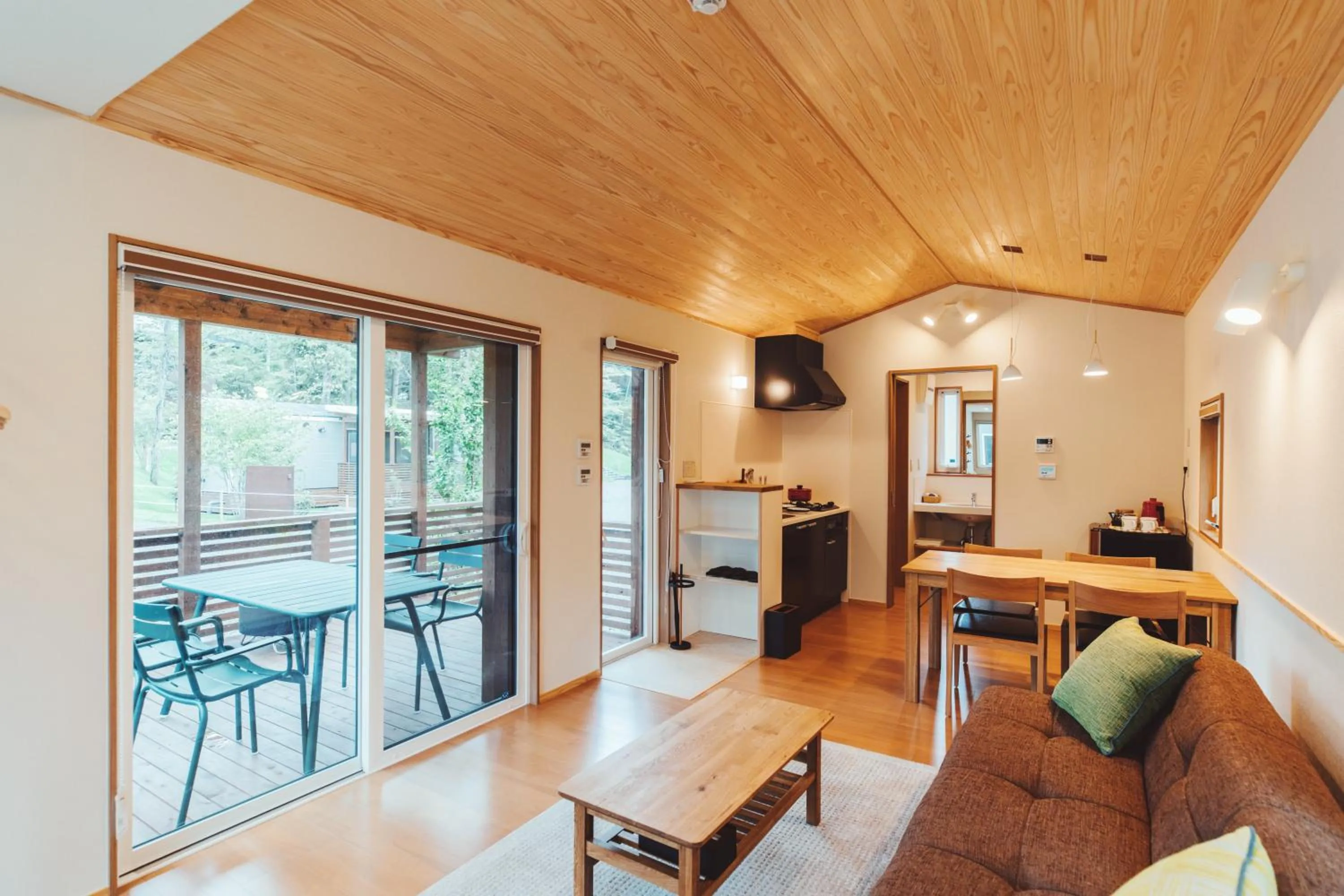 Photo of the whole room in PICA Fujiyama