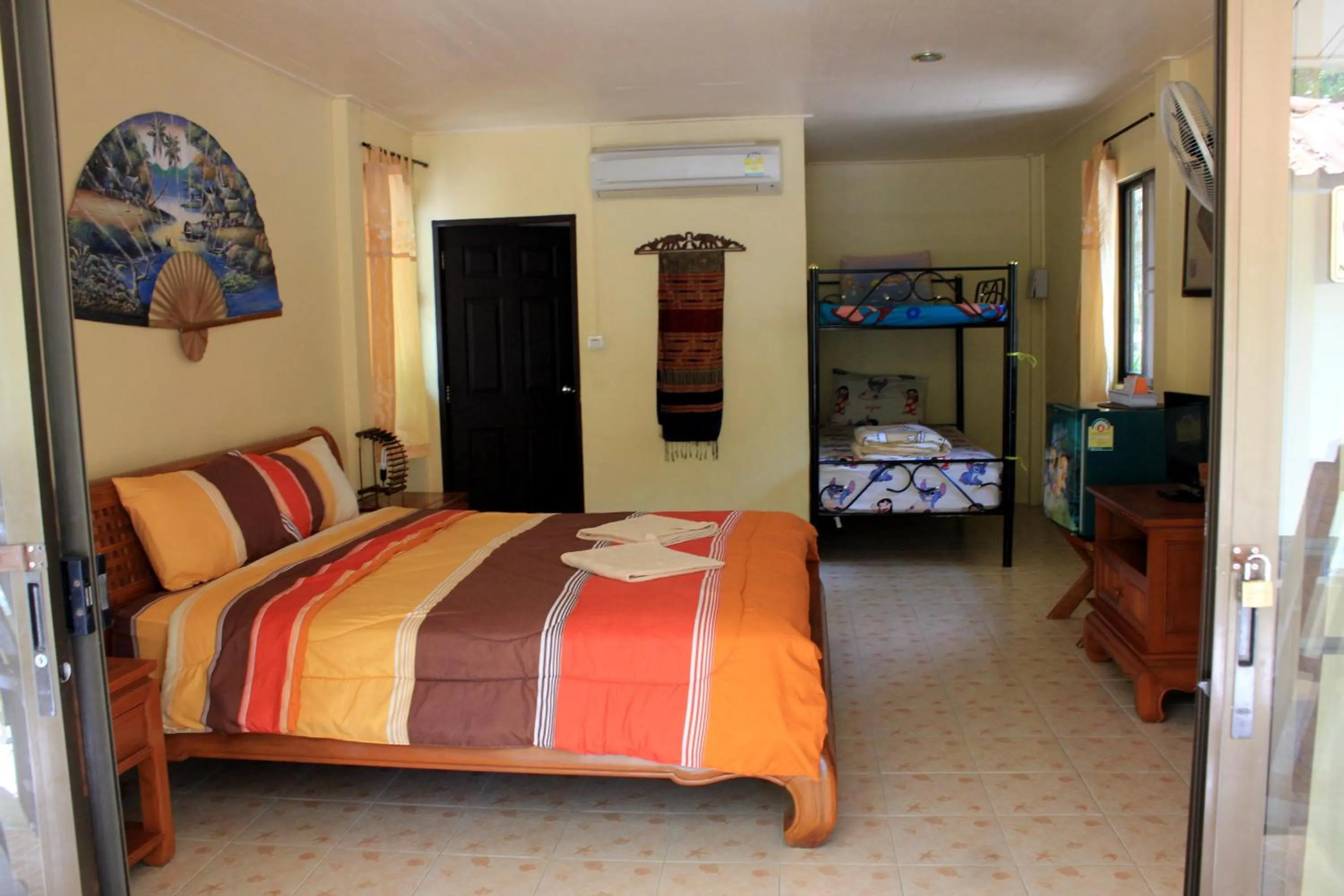 bunk bed, Bed in Buffalo Bay Vacation Club