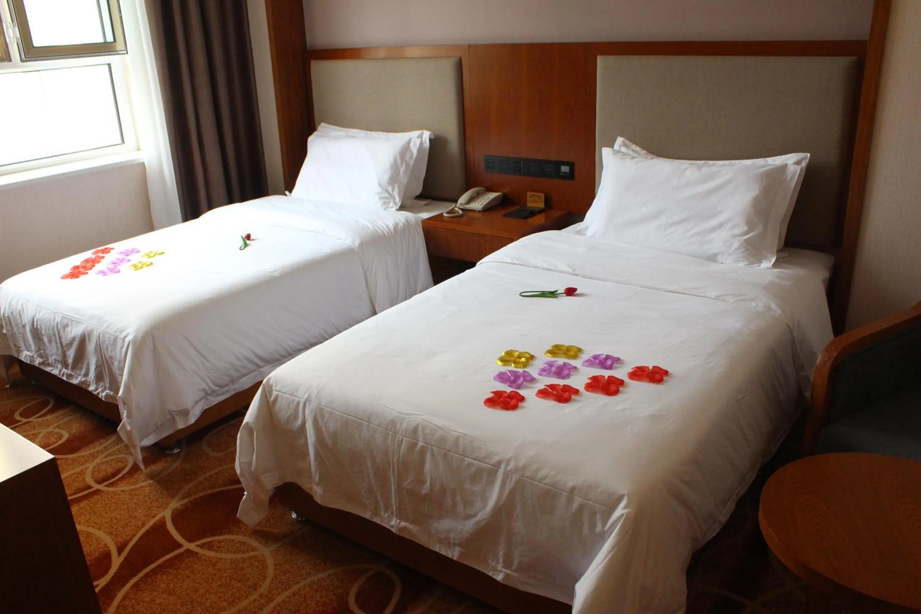 bunk bed, Bed in Fu Hua International Hotel Dunhuang