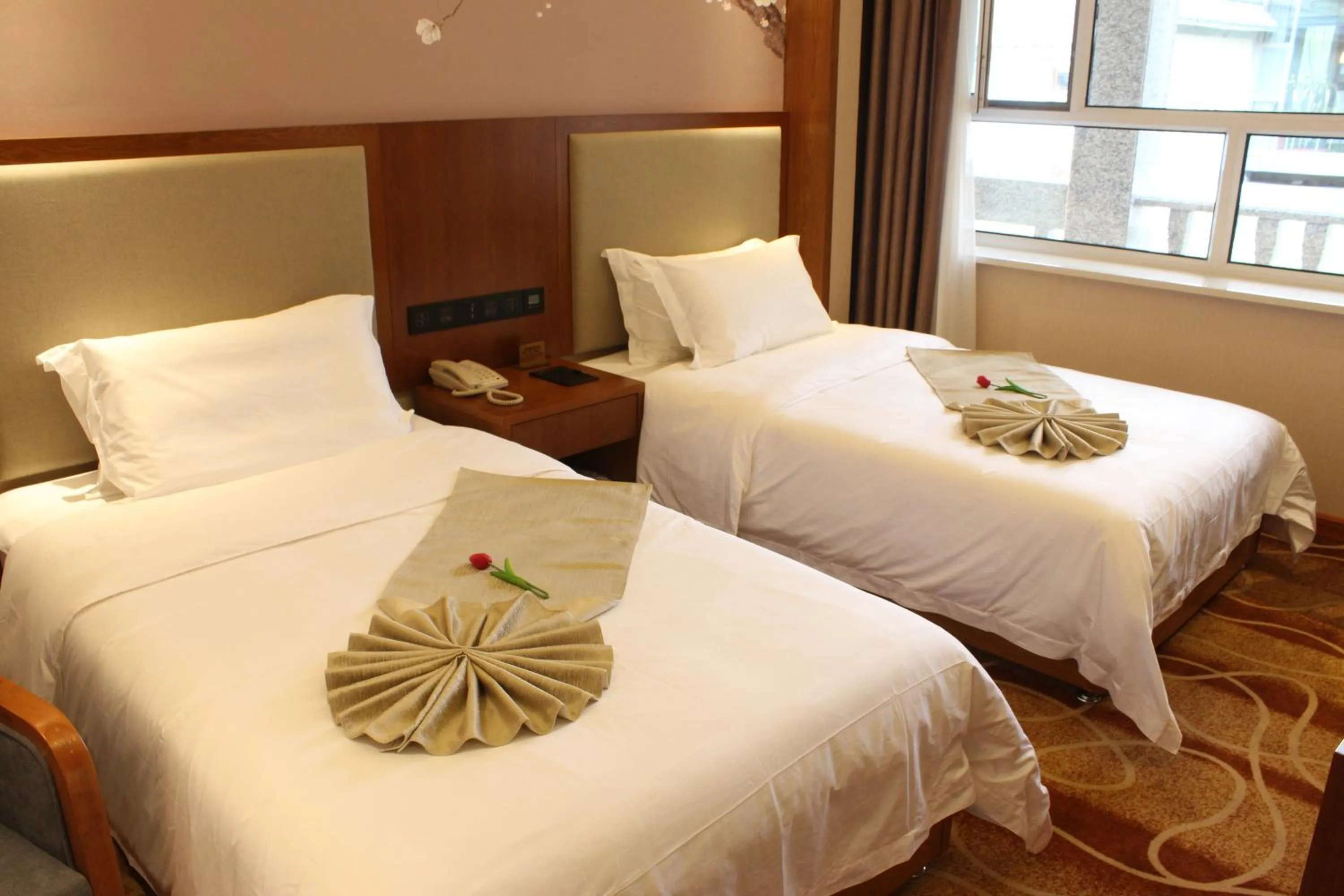 bunk bed, Bed in Fu Hua International Hotel Dunhuang