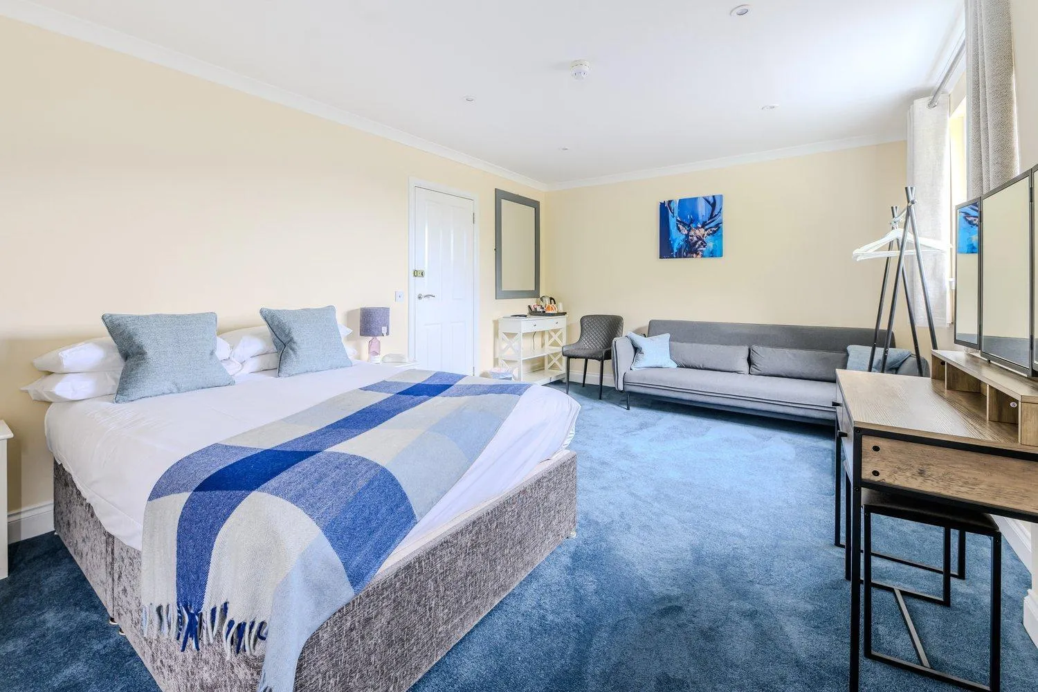 Bed in Loch Ness Clansman Hotel