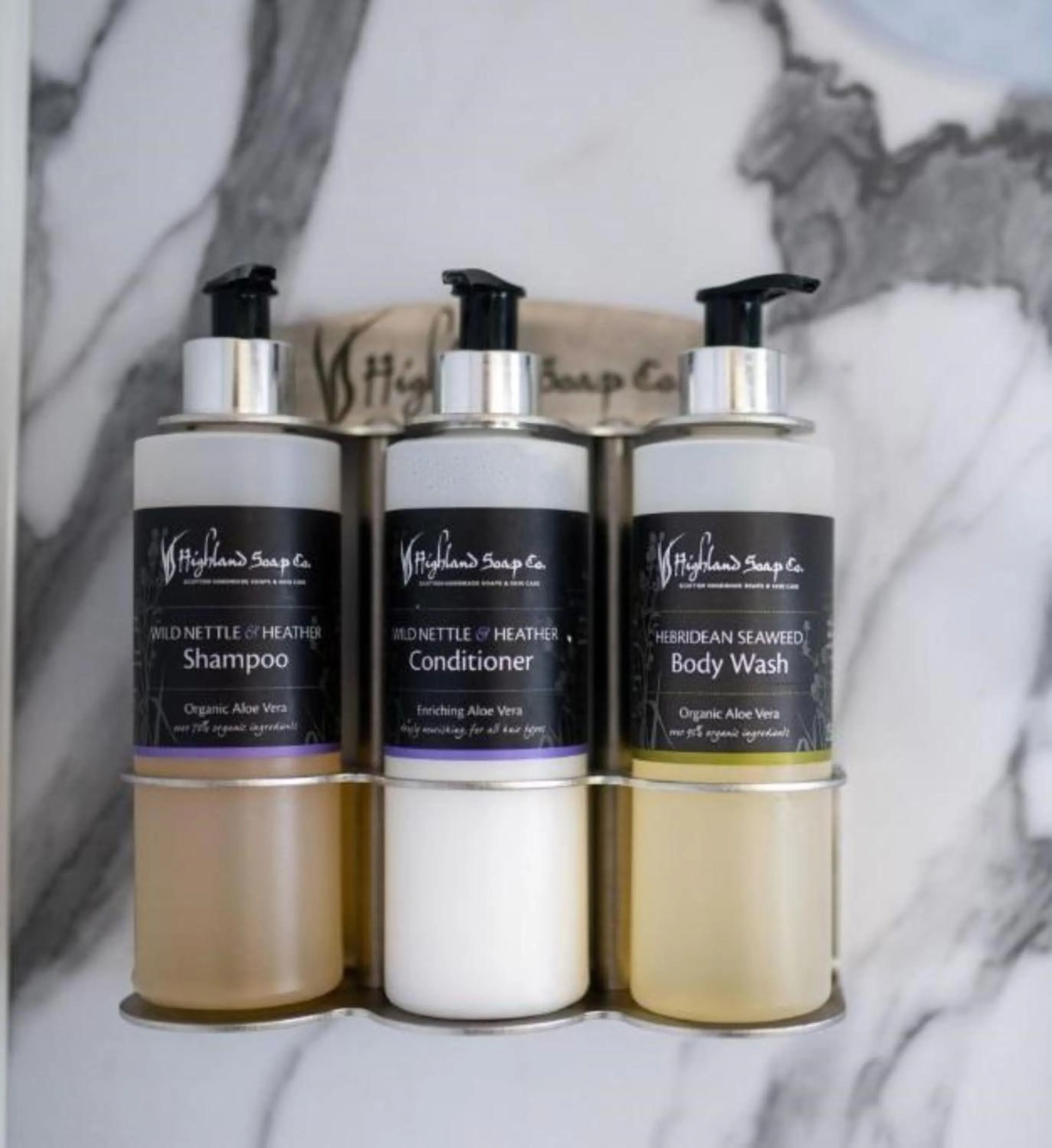 Bathroom in Loch Ness Clansman Hotel