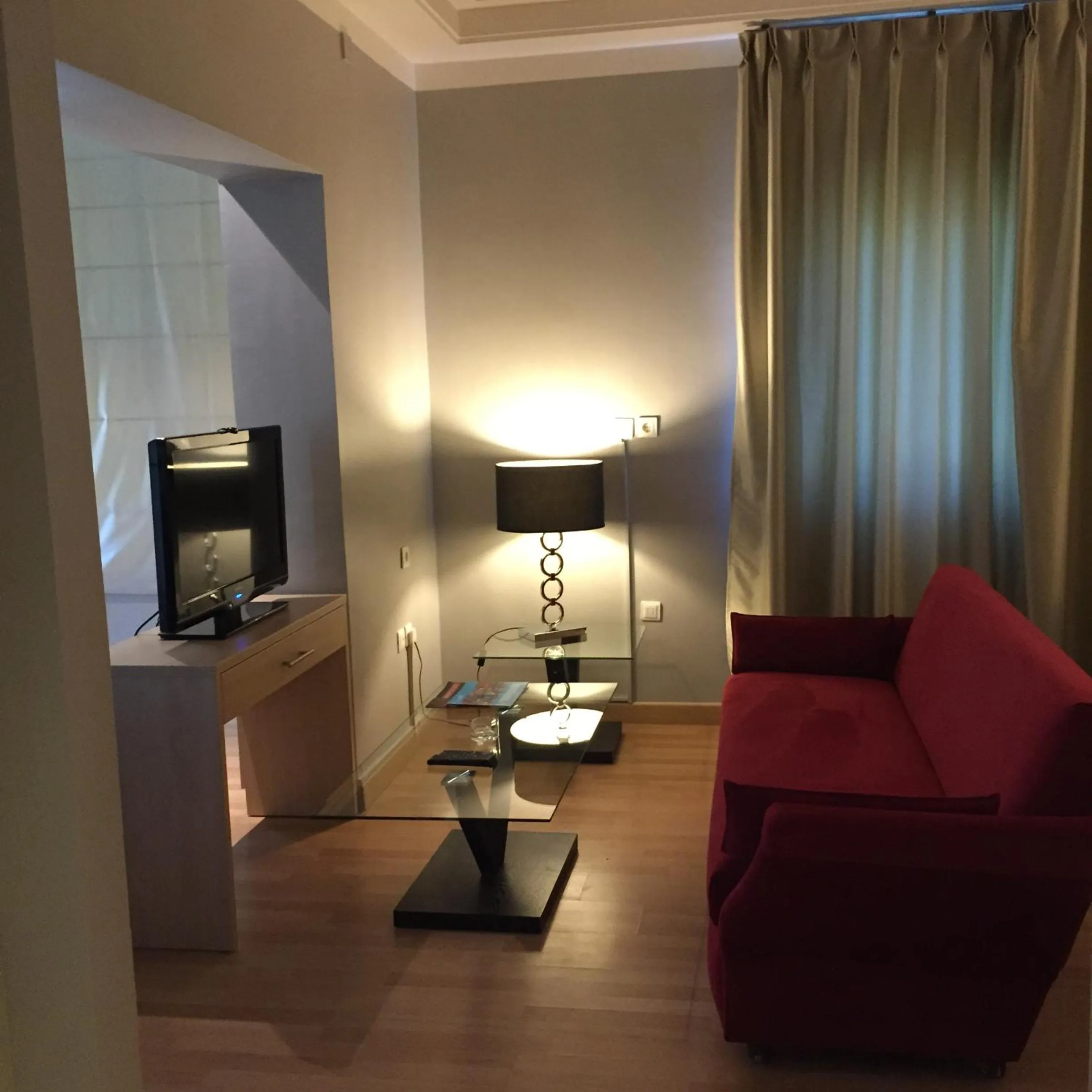 Dining area in Crystal Hotel