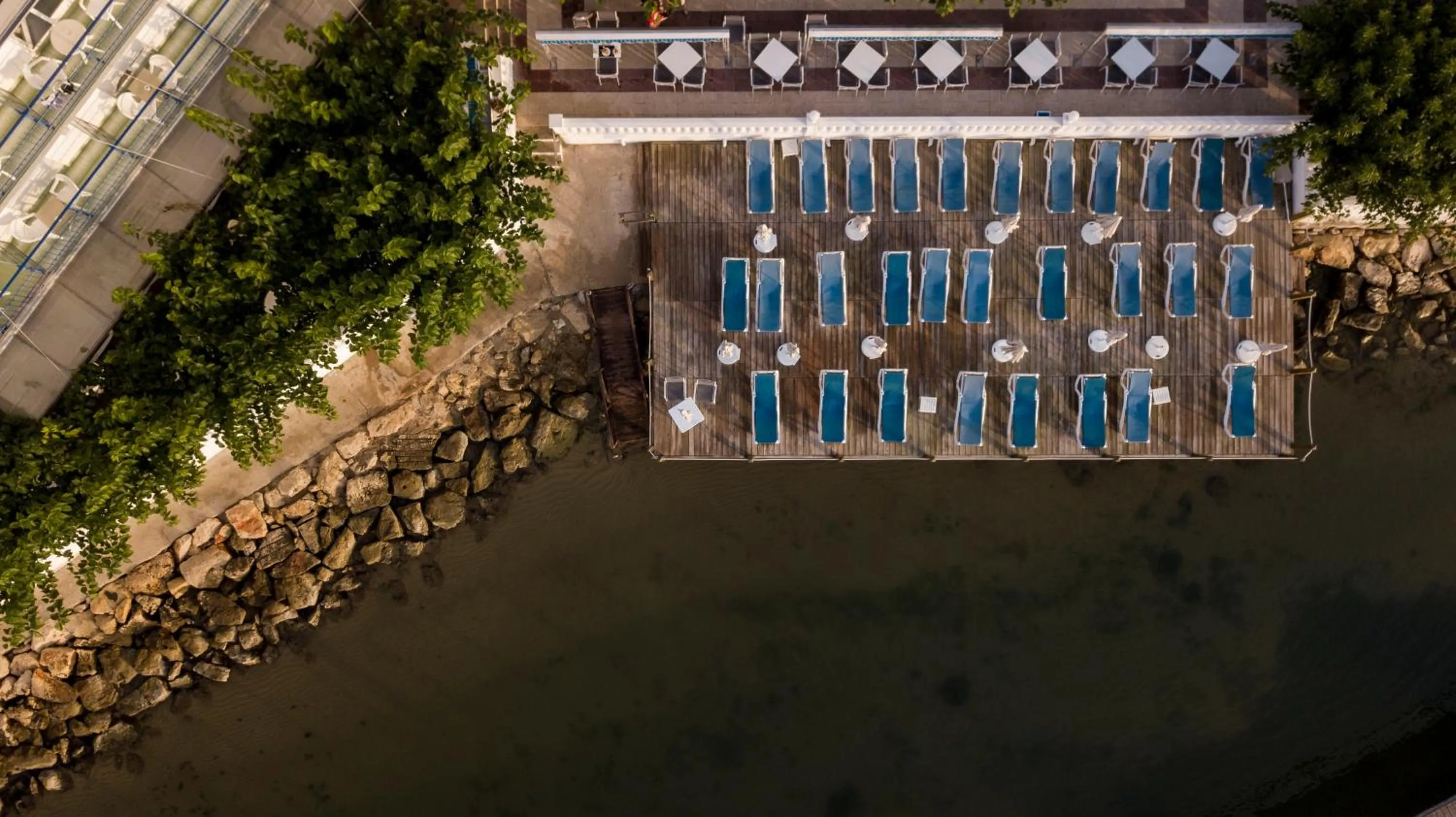 Beach in Hotel Restaurant Juanito Platja