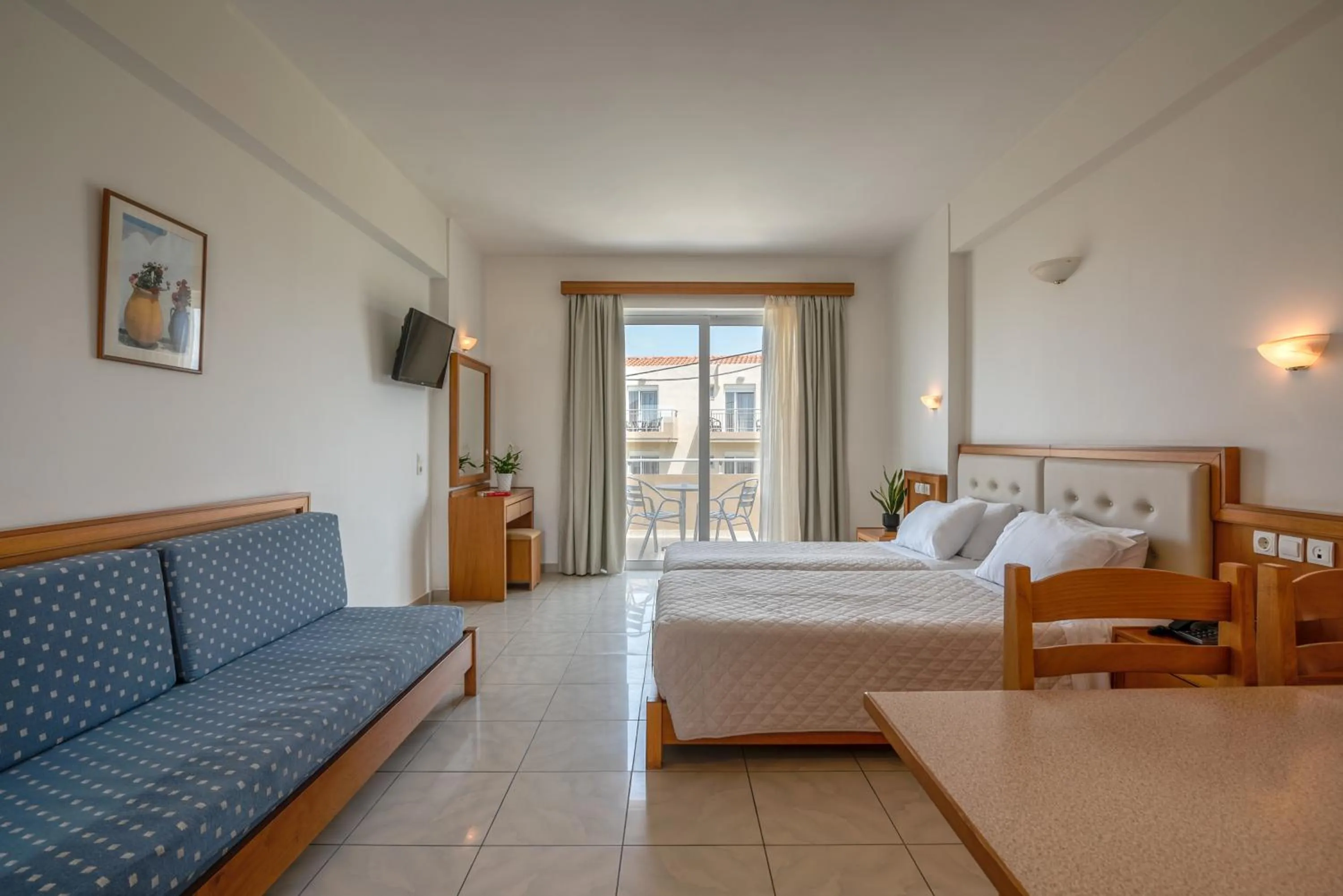 Bed in Castro Beach Hotel