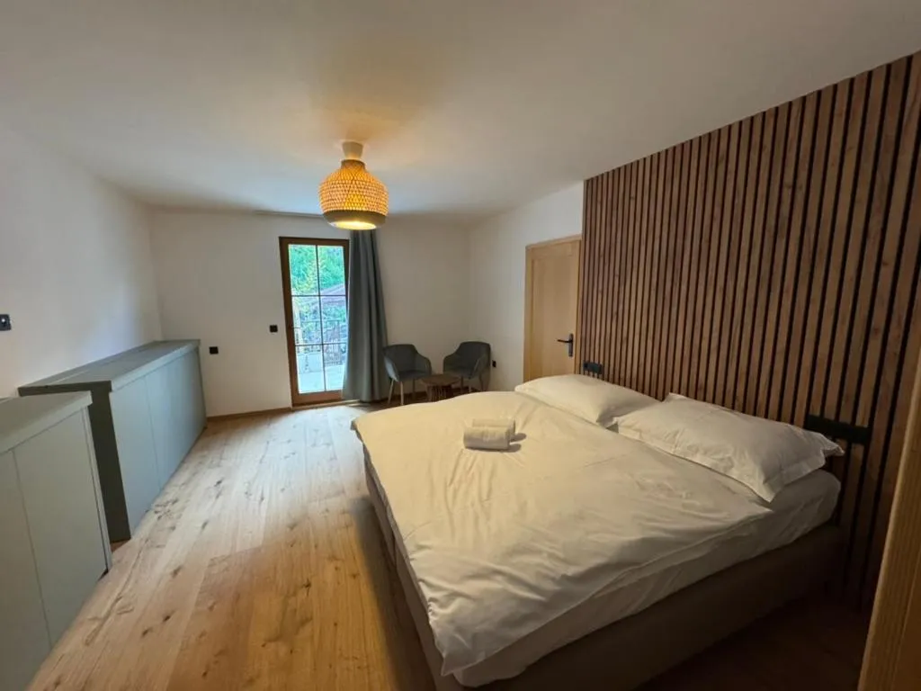 Bed in Hamr Divci Kamen