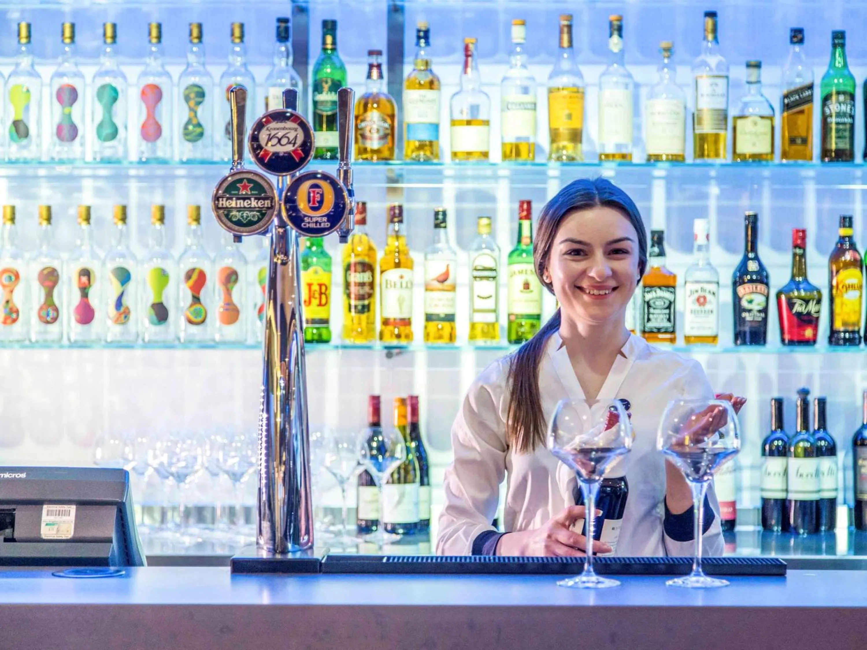 Lounge or bar in Novotel London Paddington