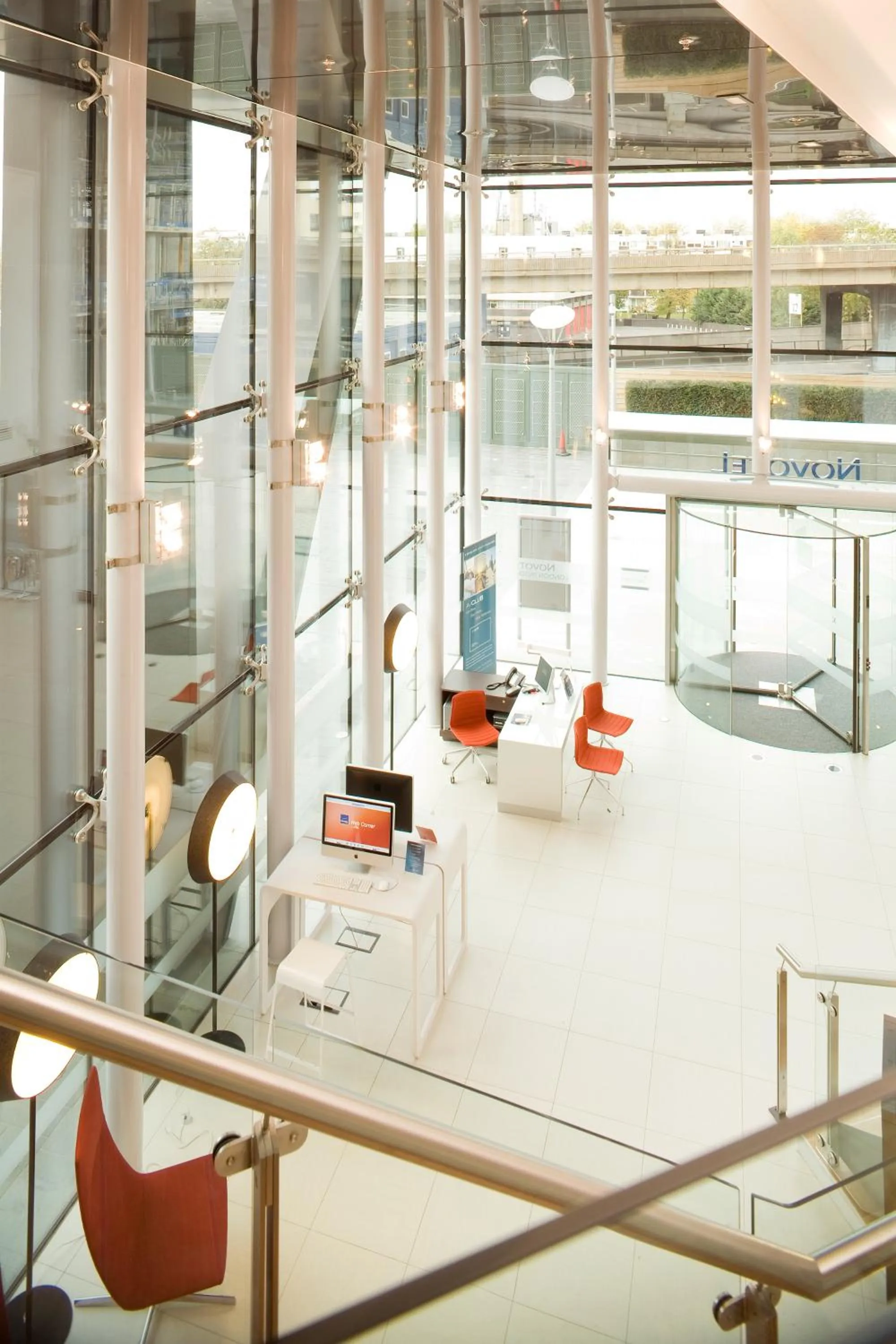 Lobby or reception in Novotel London Paddington