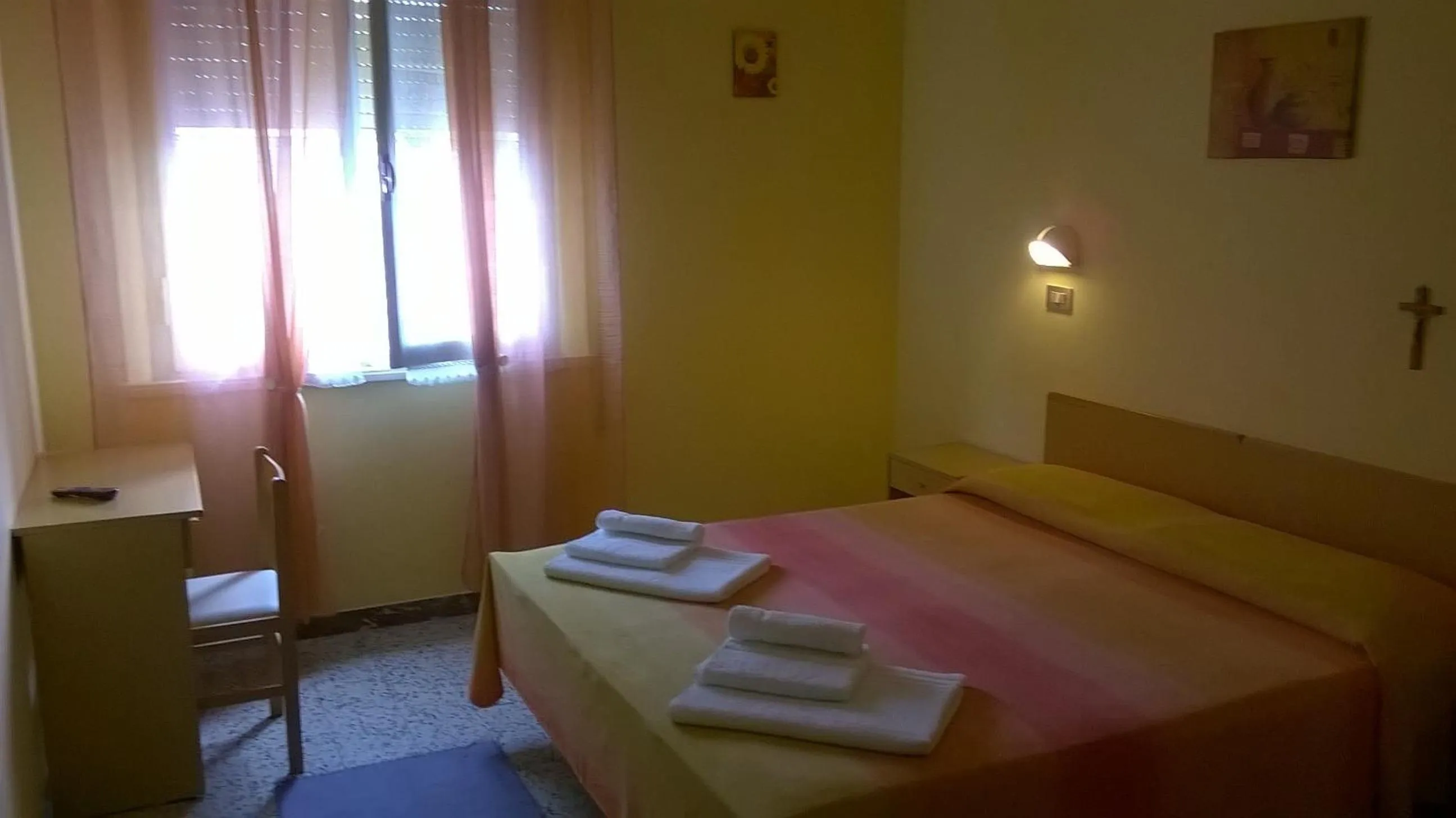 Bedroom, Bed in Hotel Carmen Viserba