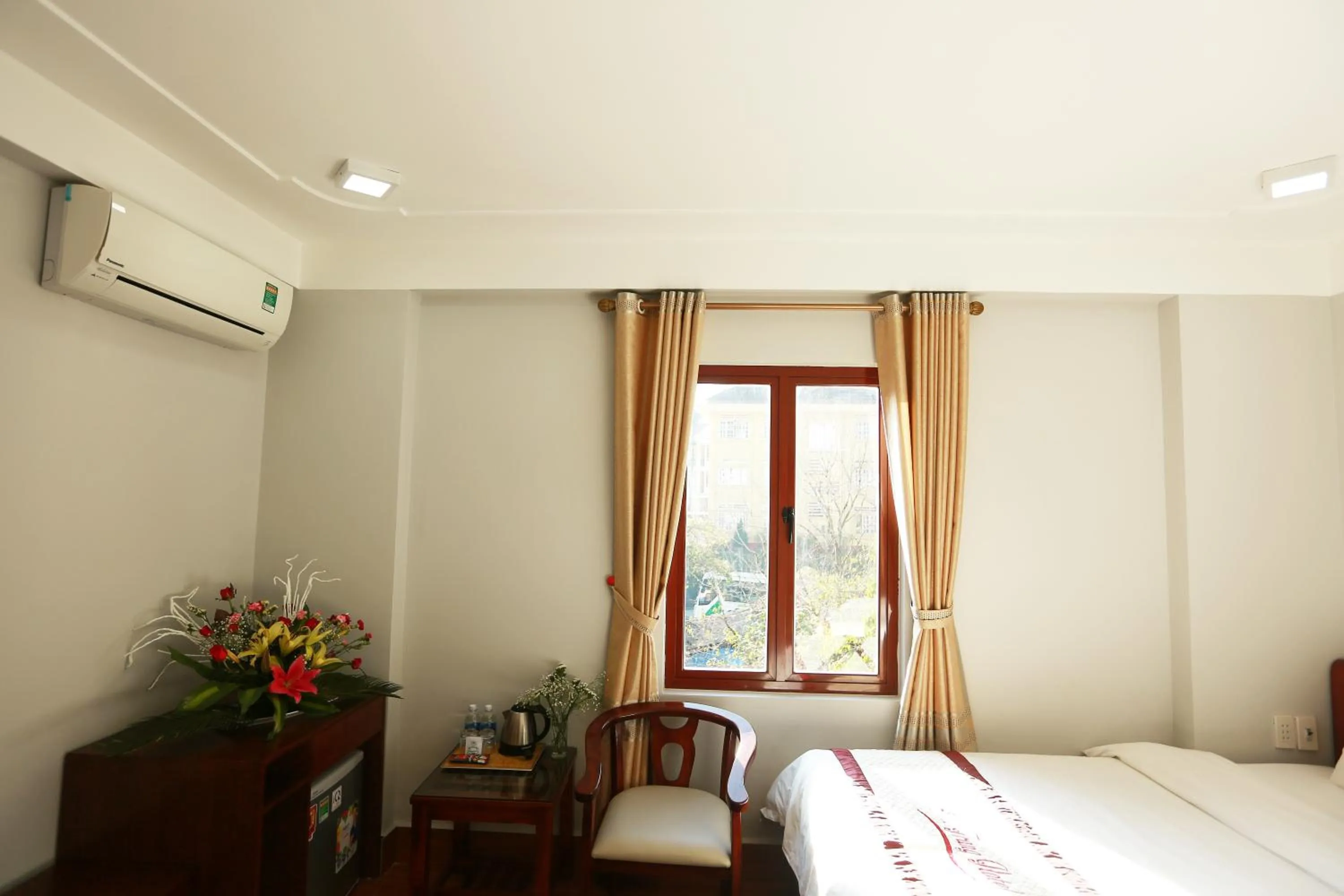 Bed in Sapa Land Hotel