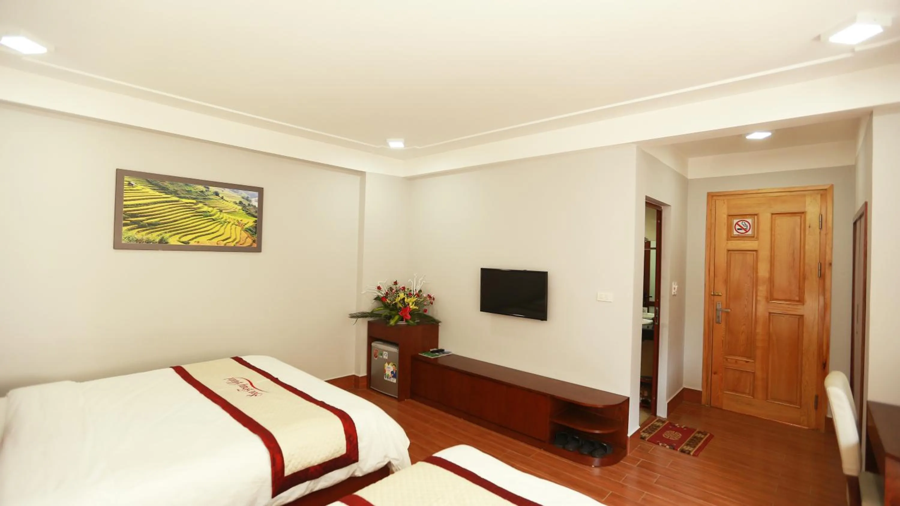 Bed in Sapa Land Hotel