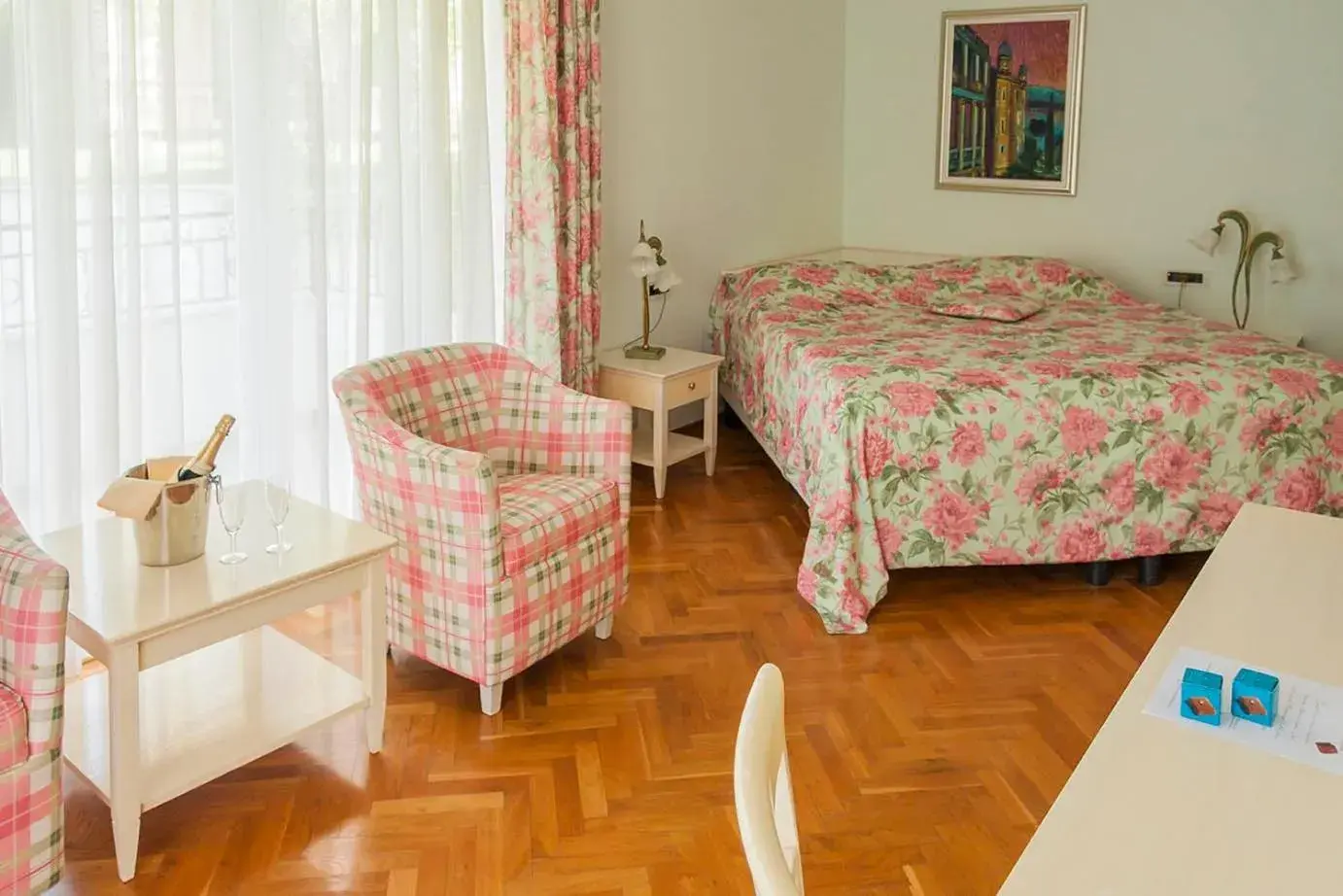 Double Room with Balcony and Sea Side in Hotel Miramar Double Room with Balcony and Sea Side in Hotel Miramar