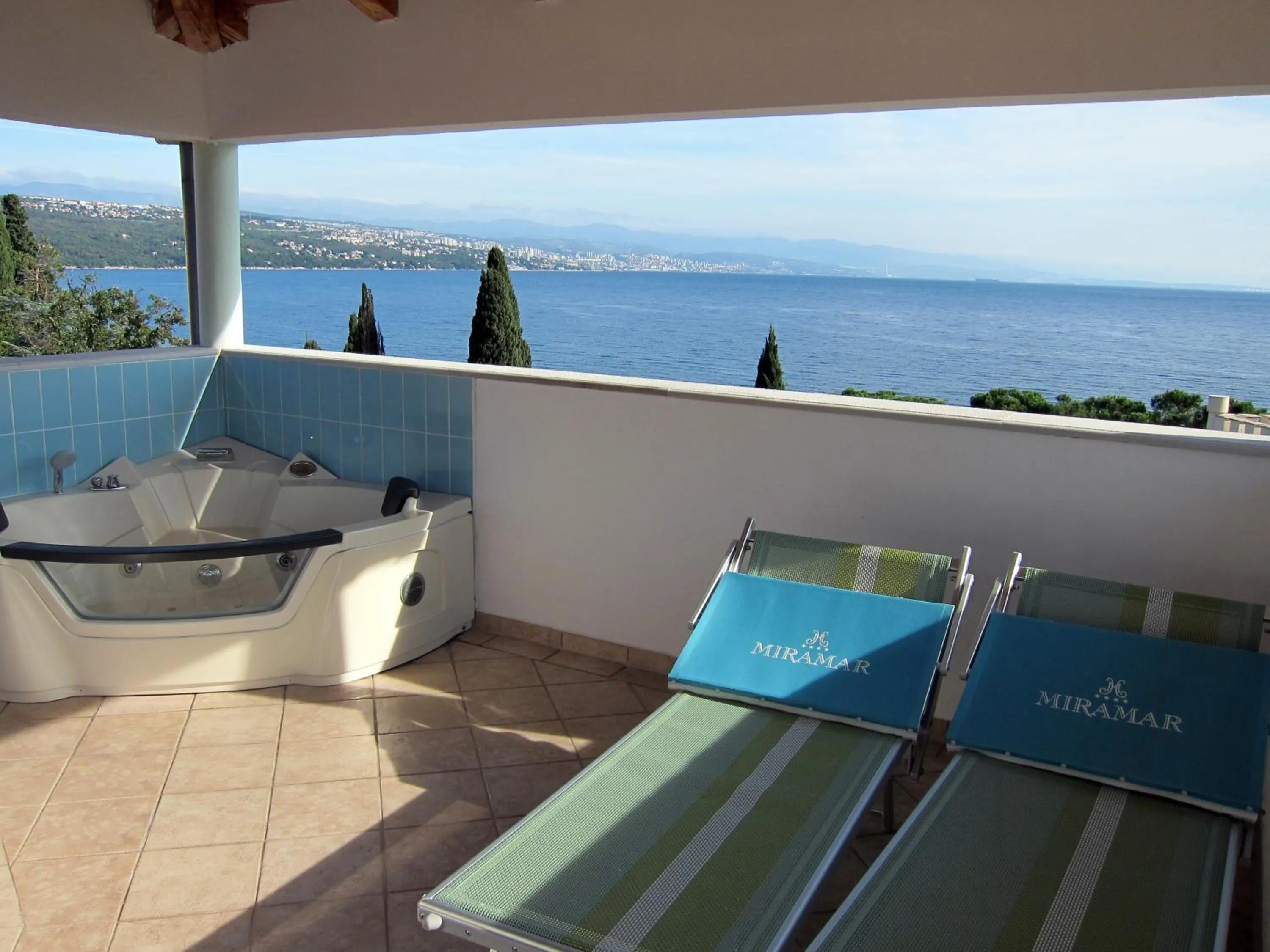 Day in Hotel Miramar