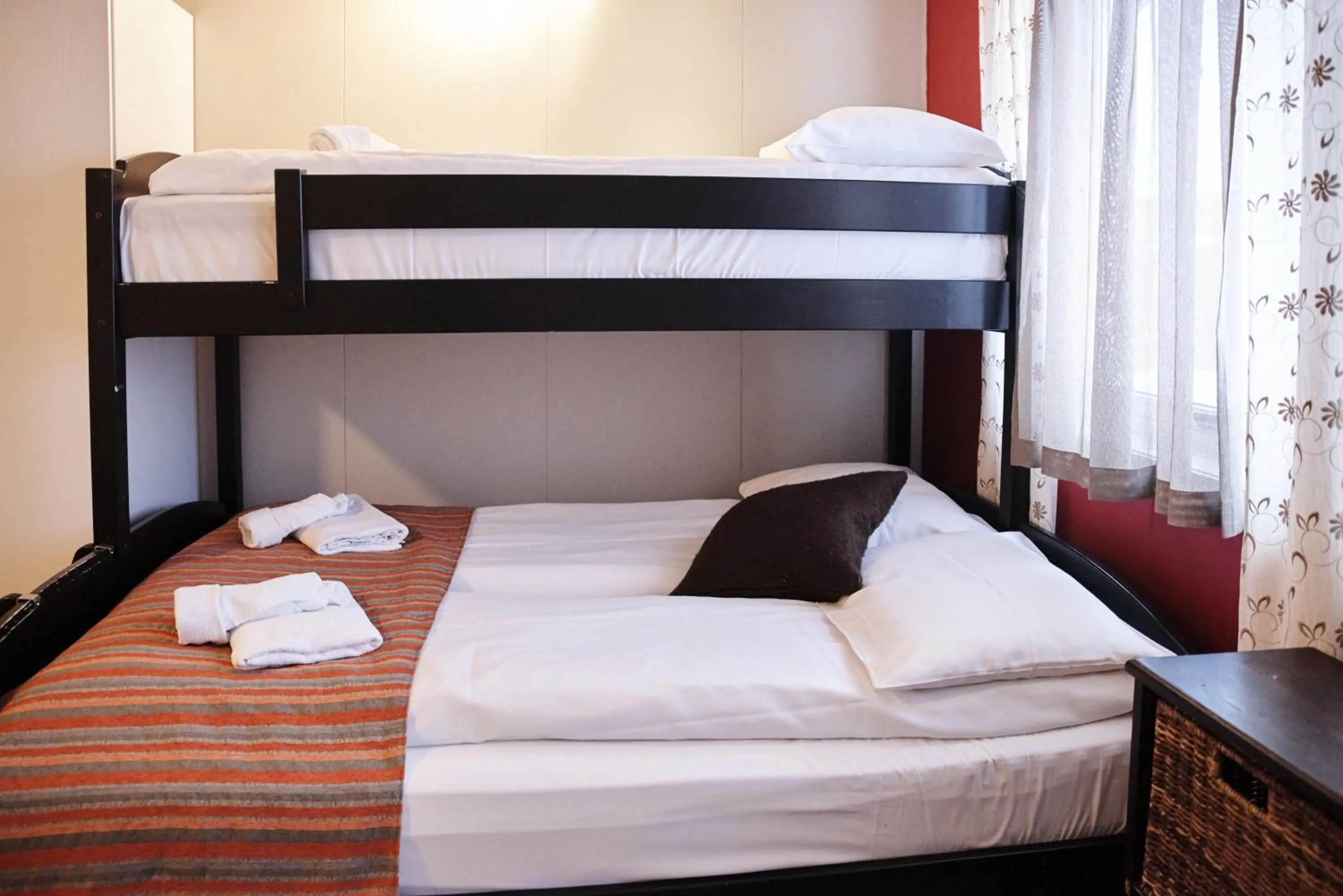 Bedroom, Bed in Mary-Ann's Polarrigg