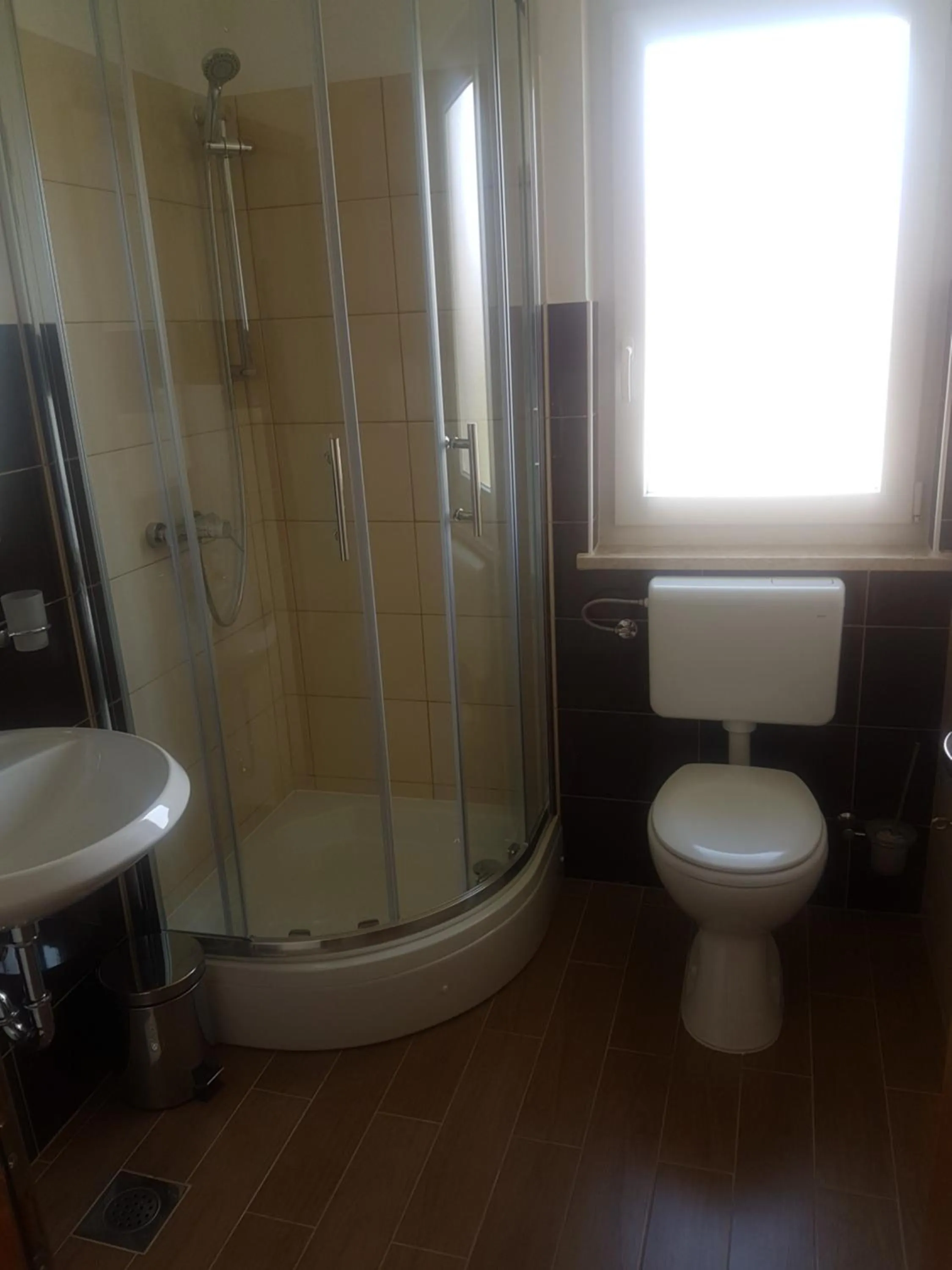 Shower in Apartments Zova