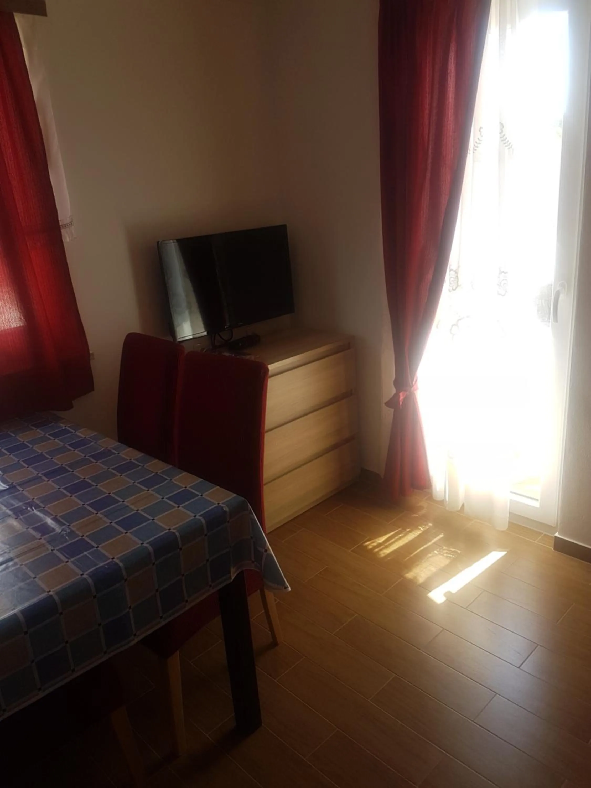 TV and multimedia, Bed in Apartments Zova