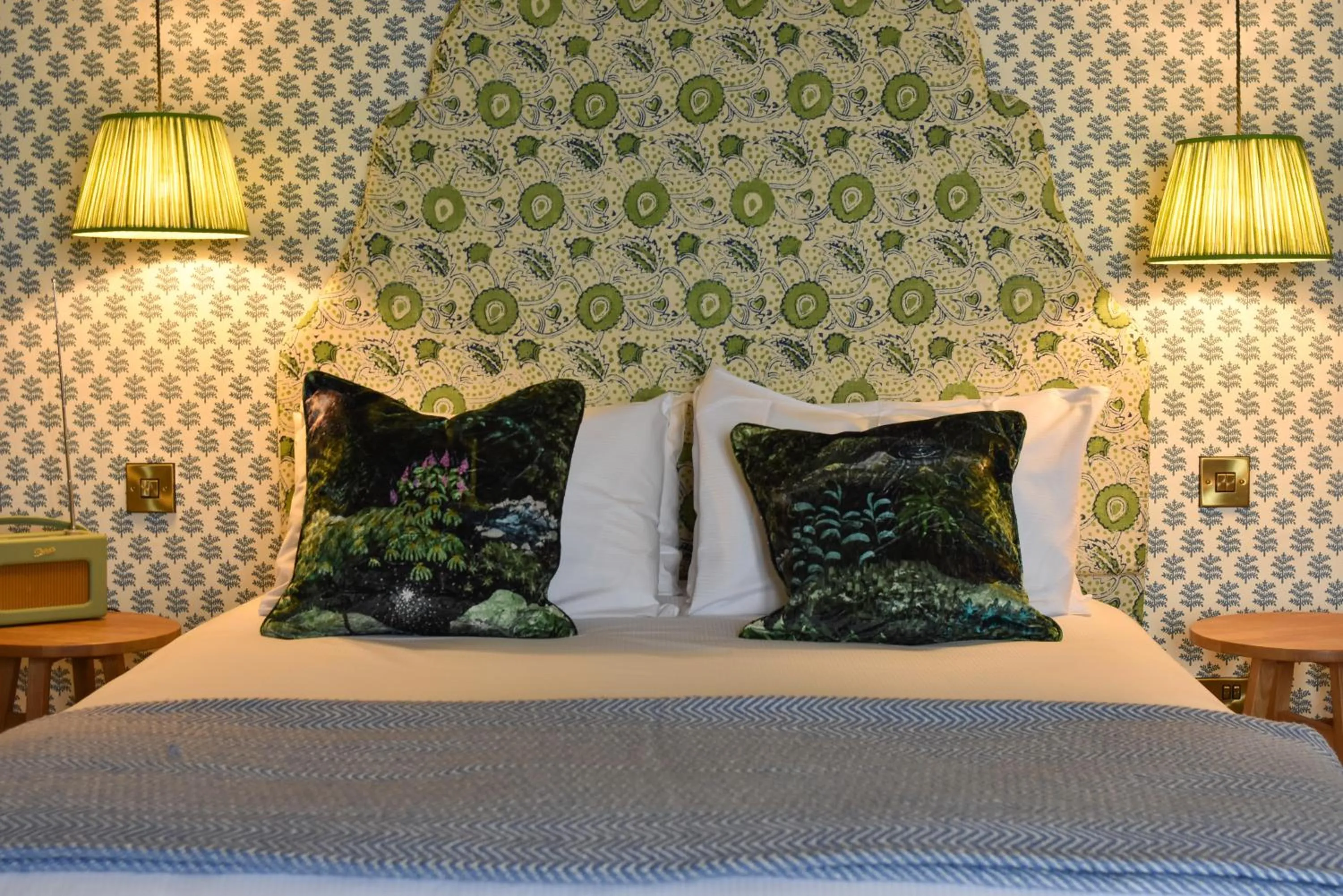 Bed in The Royal Albion