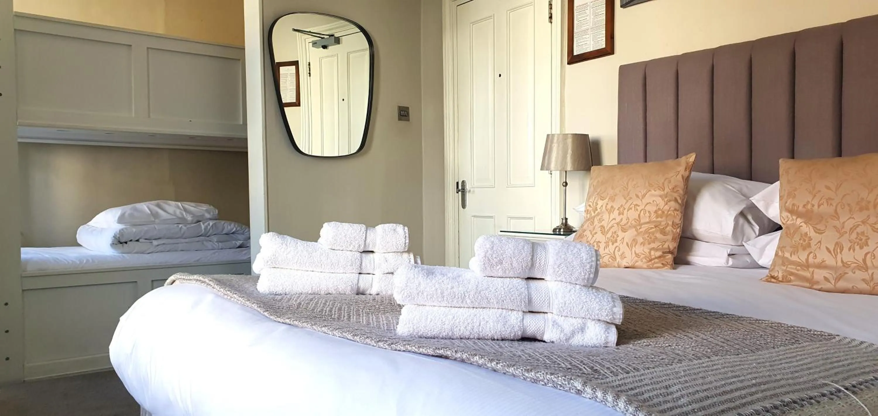 Bed in The Royal Albion