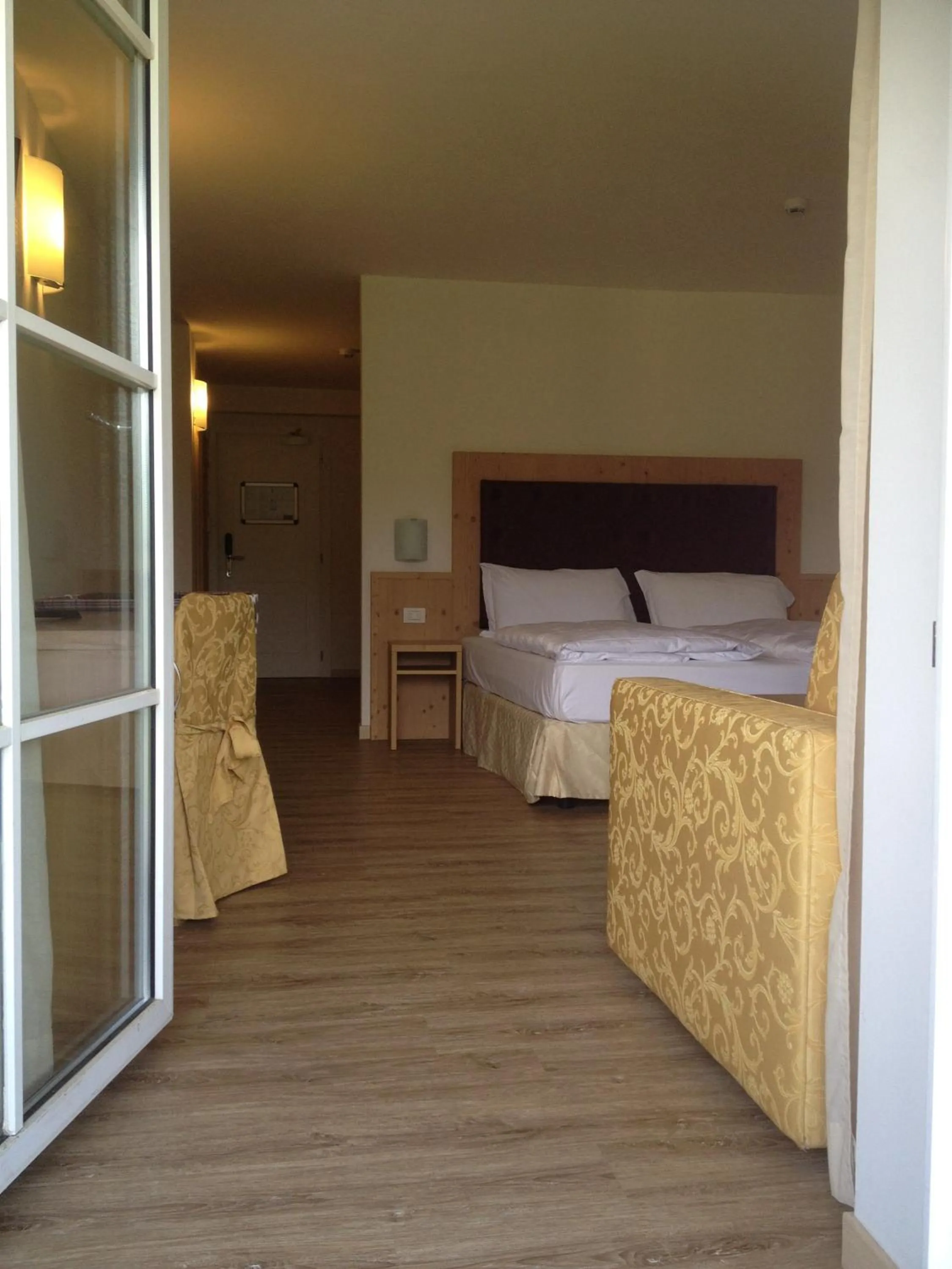 Photo of the whole room, Bed in Alpen Hotel Eghel
