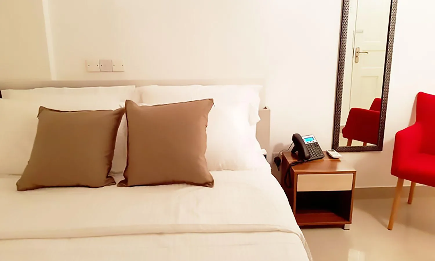 Bed in Amina Residency