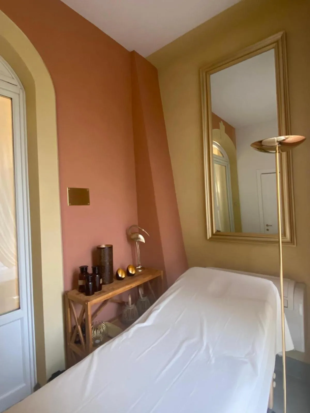 Massage, Bed in Duchessa Margherita Chateaux & Hotels