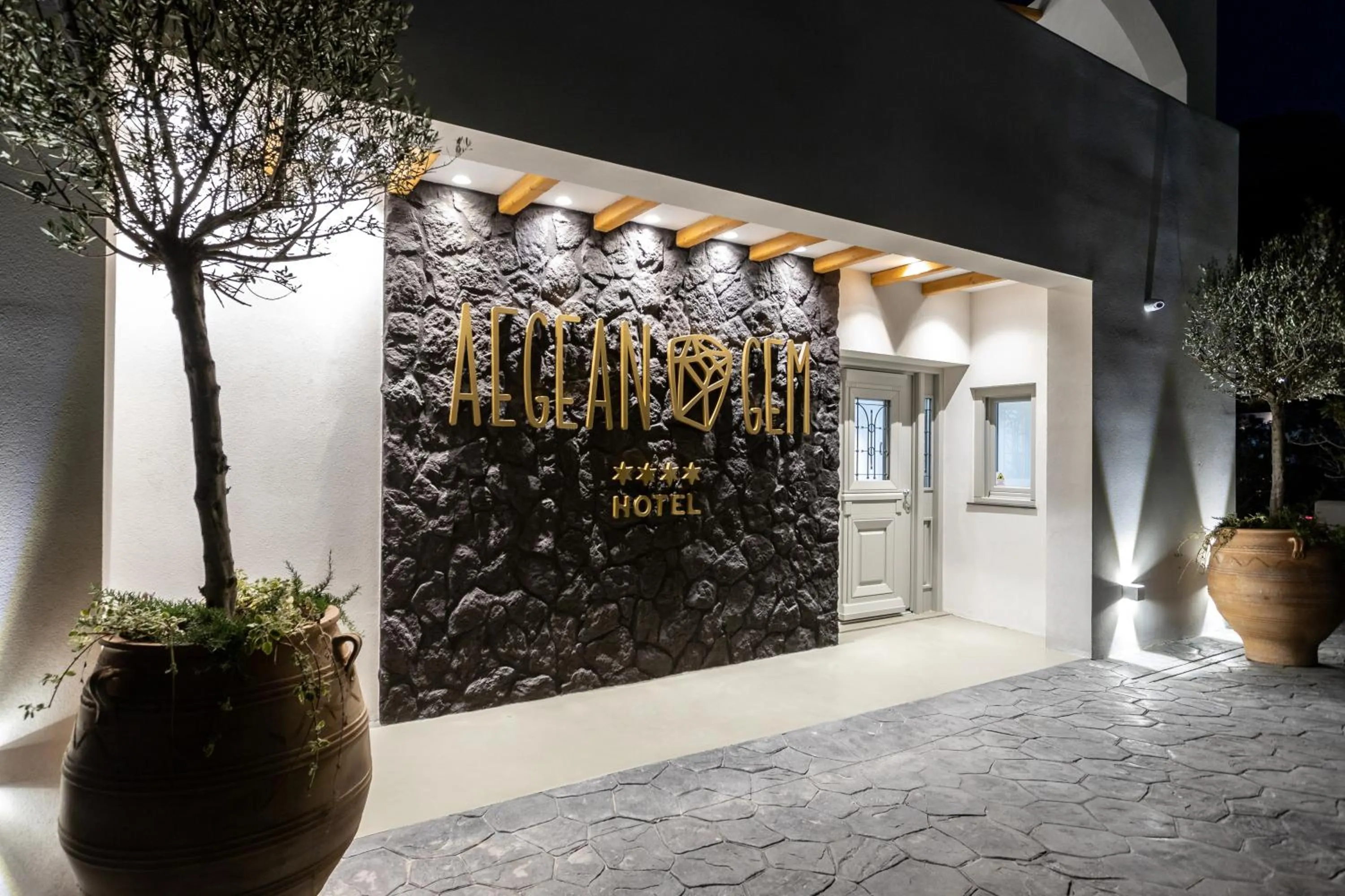 Facade/entrance in Aegean Gem