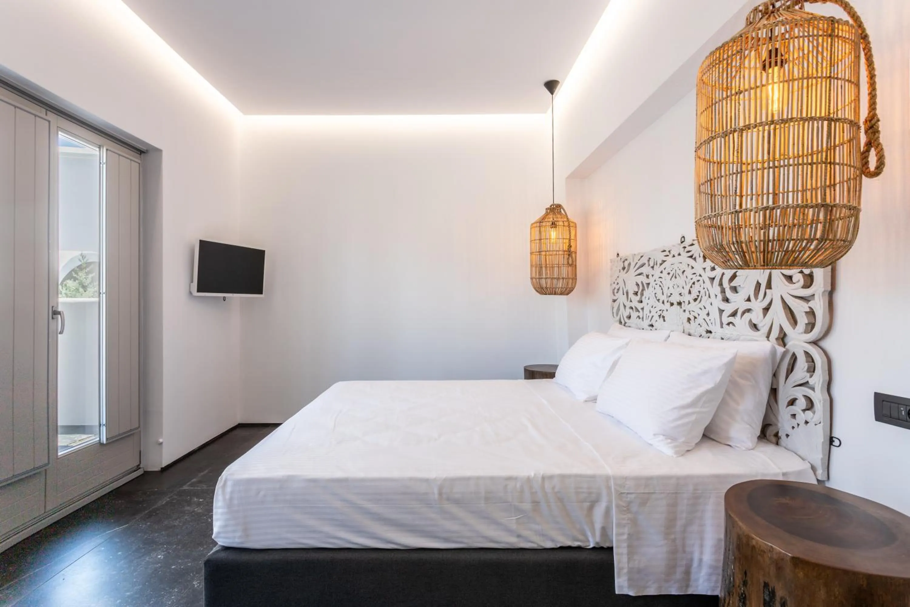 Decorative detail, Bed in Aegean Gem