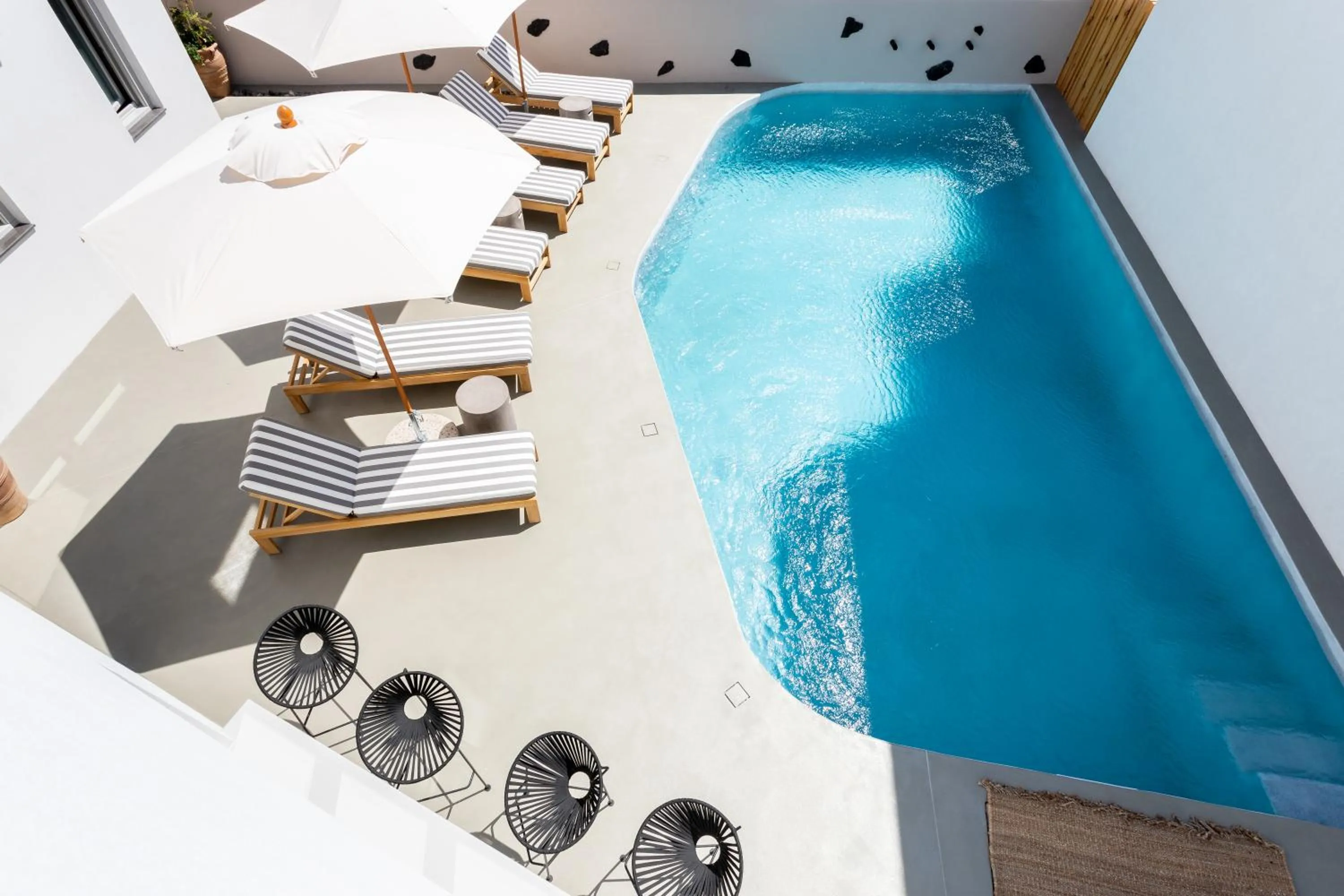 Swimming pool in Aegean Gem