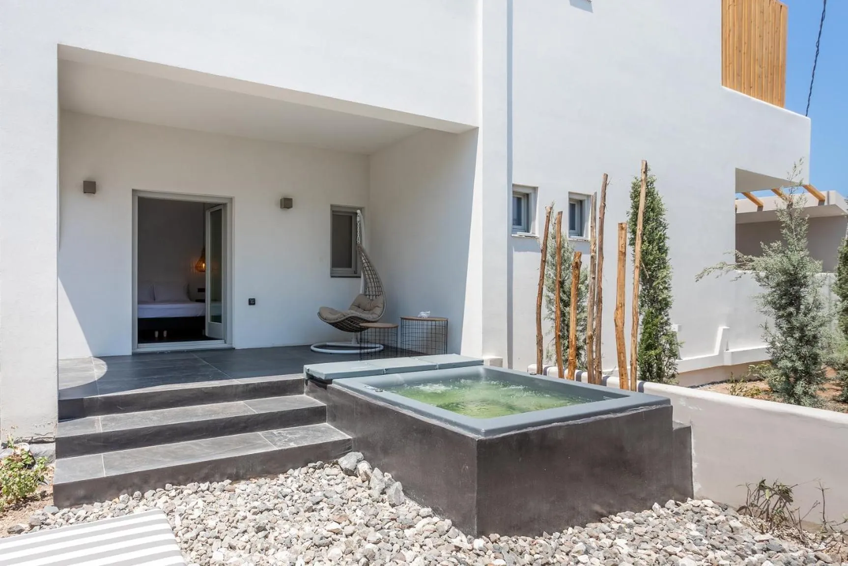 Hot Tub in Aegean Gem