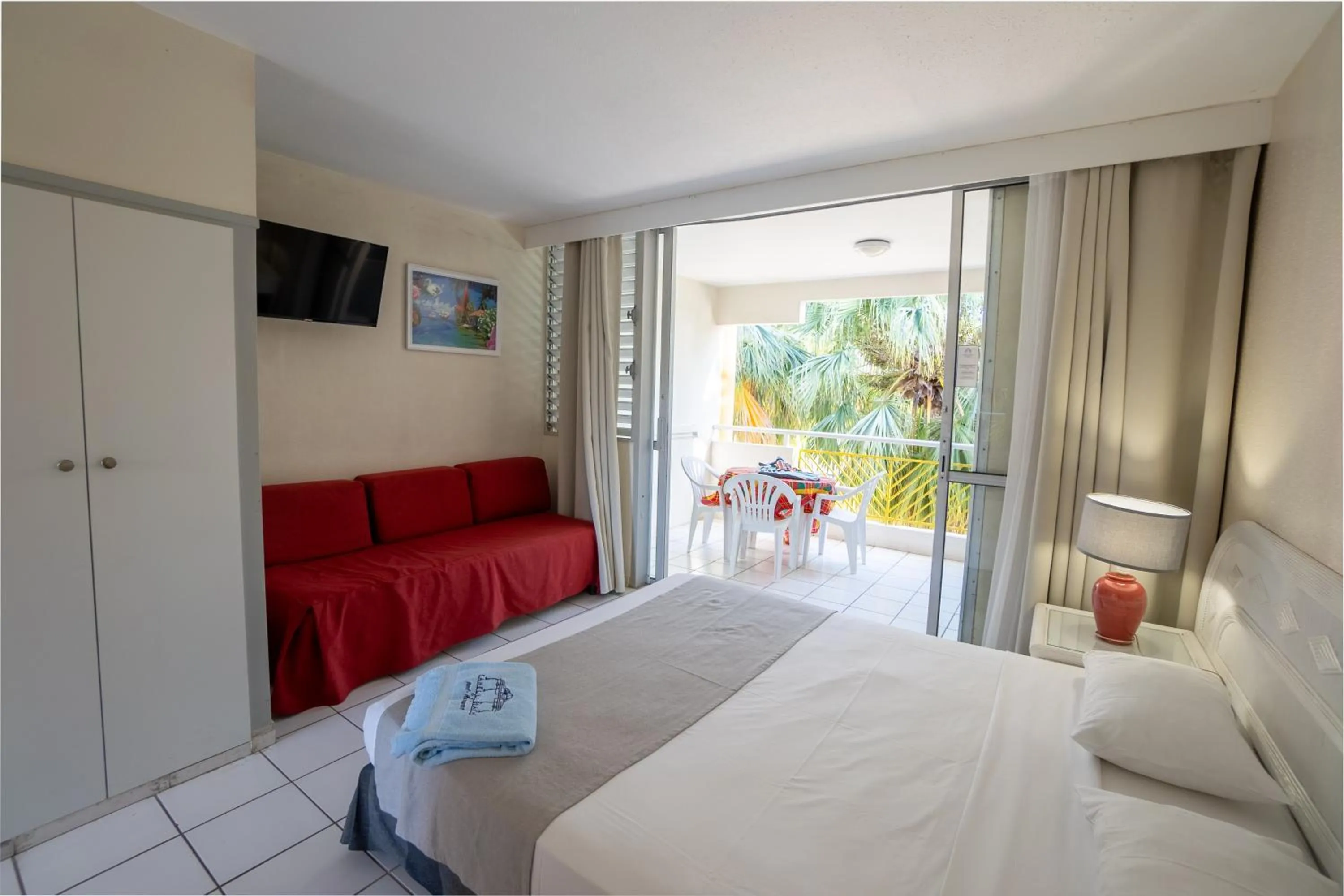 Bed in Canella Beach Hotel