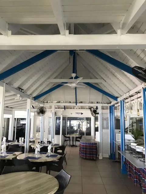 Restaurant/places to eat in Canella Beach Hotel