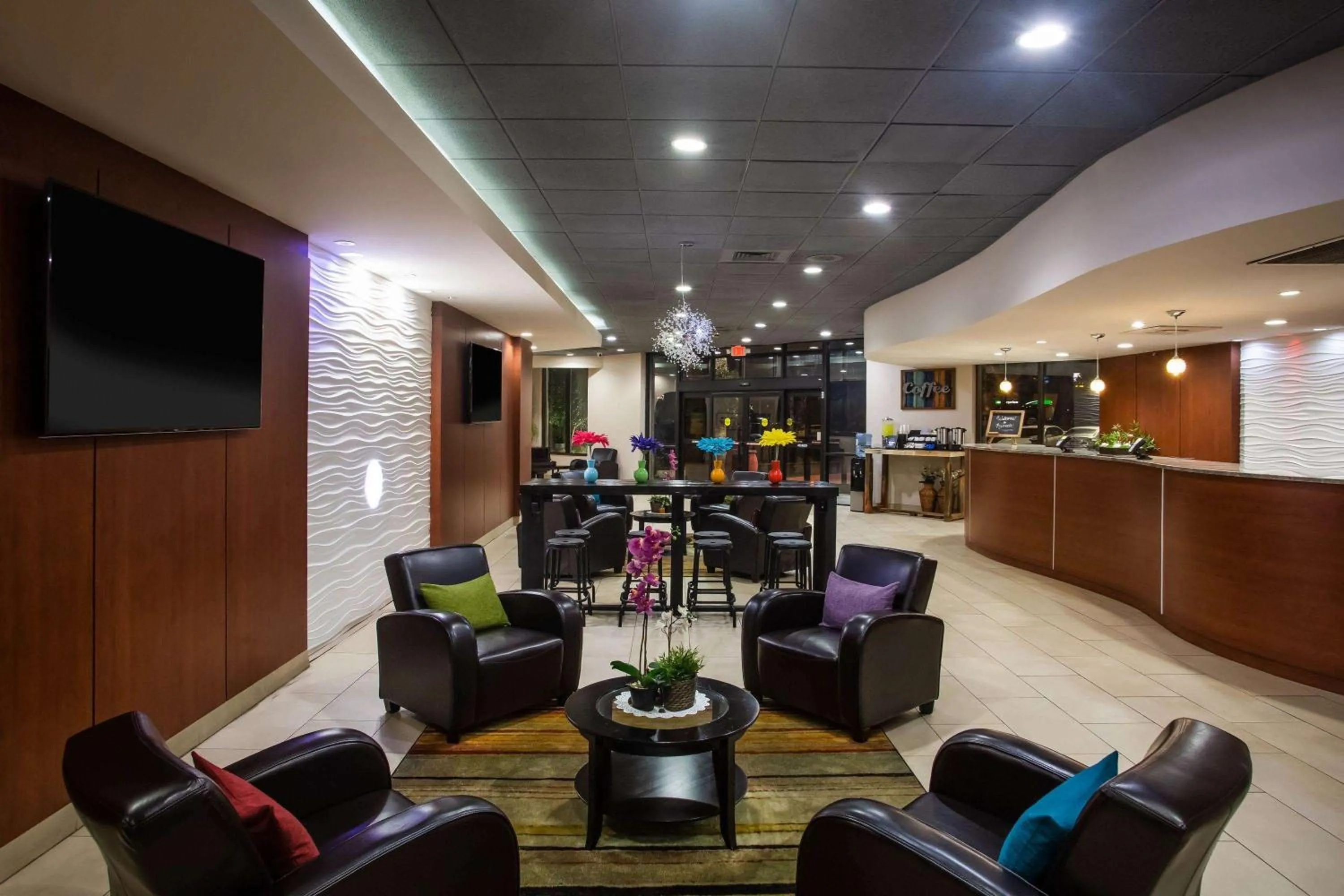 Lobby or reception in Ramada by Wyndham Statesville
