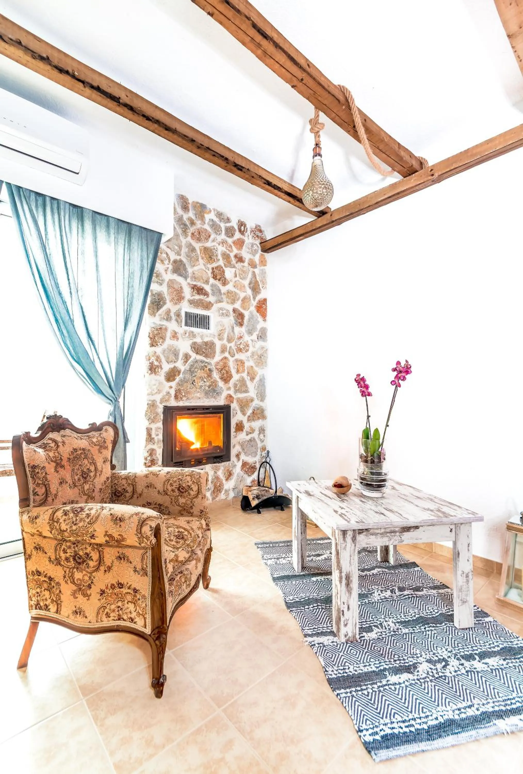 Living room in Limeri Traditional Guest House