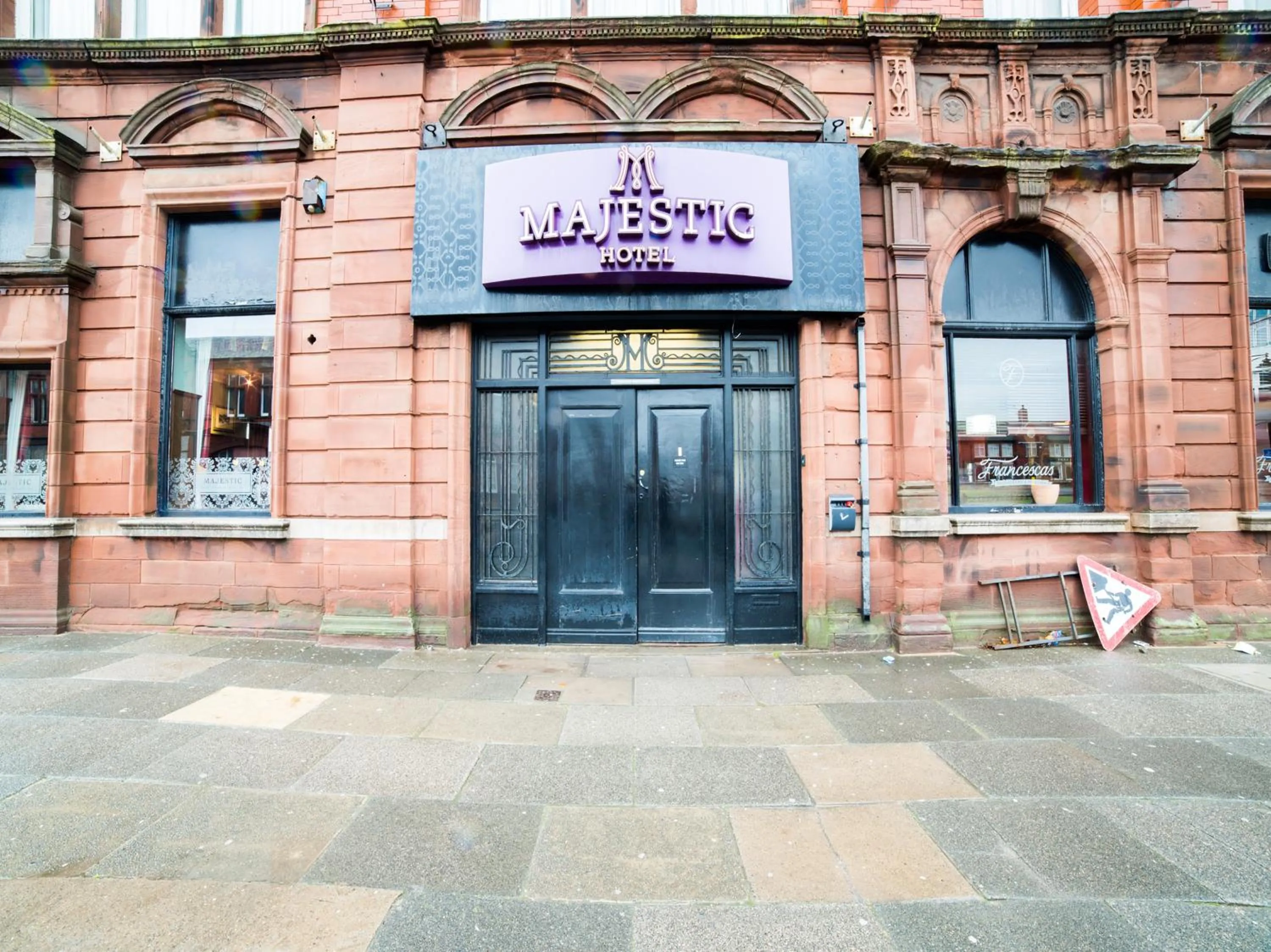 Facade/entrance in OYO Hotel Majestic