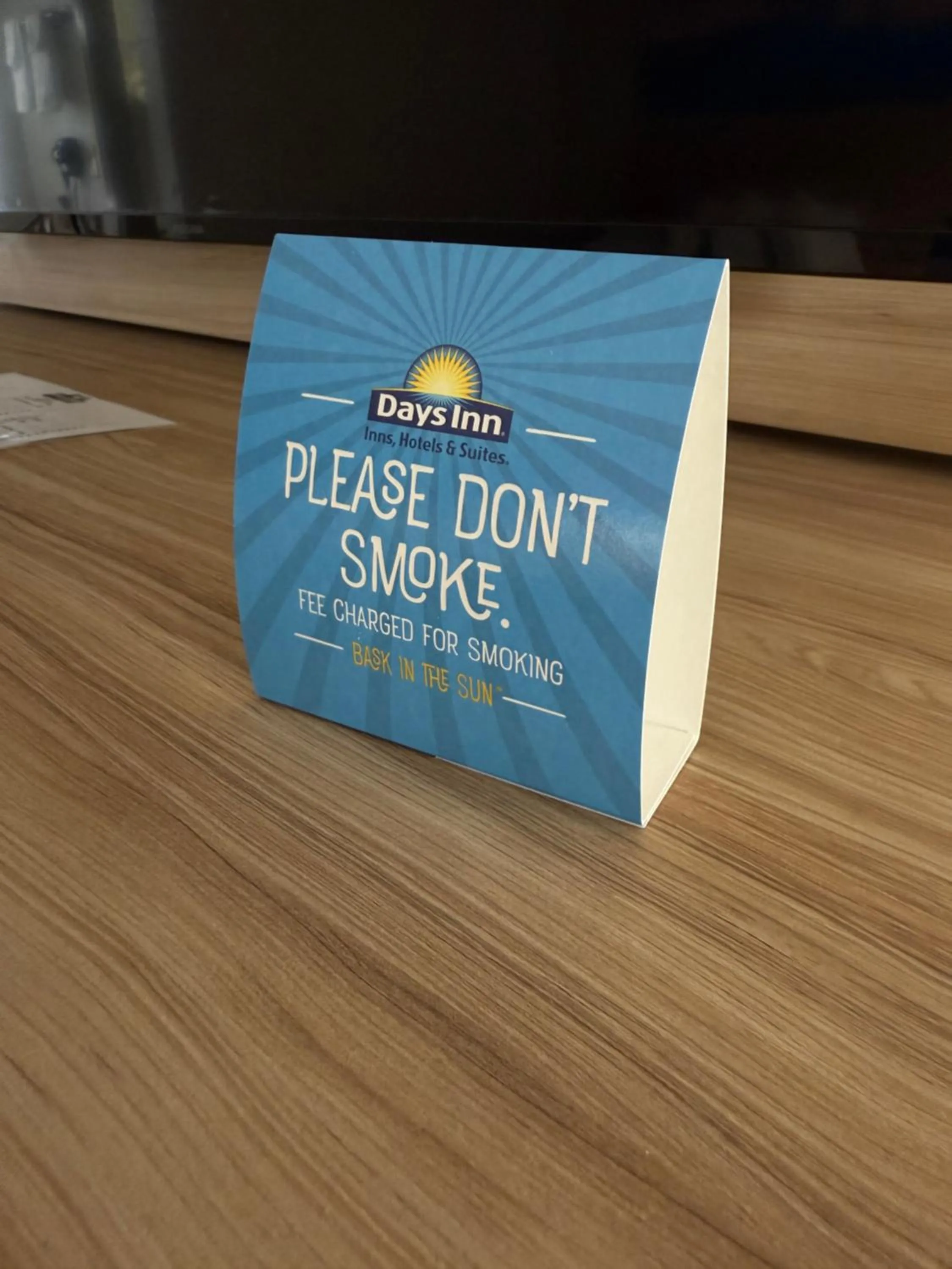 Text overlay in Days Inn by Wyndham Shorter