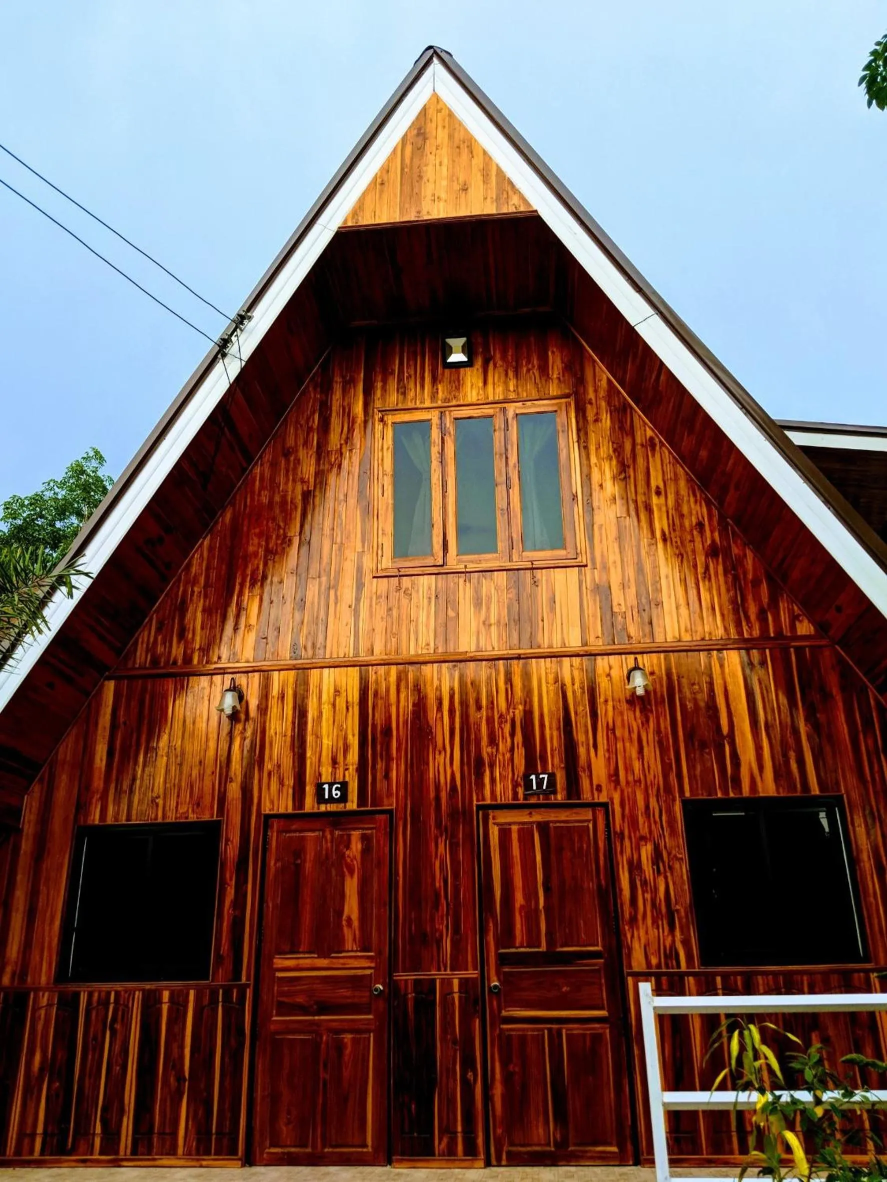 Bansuanphuhong Resort