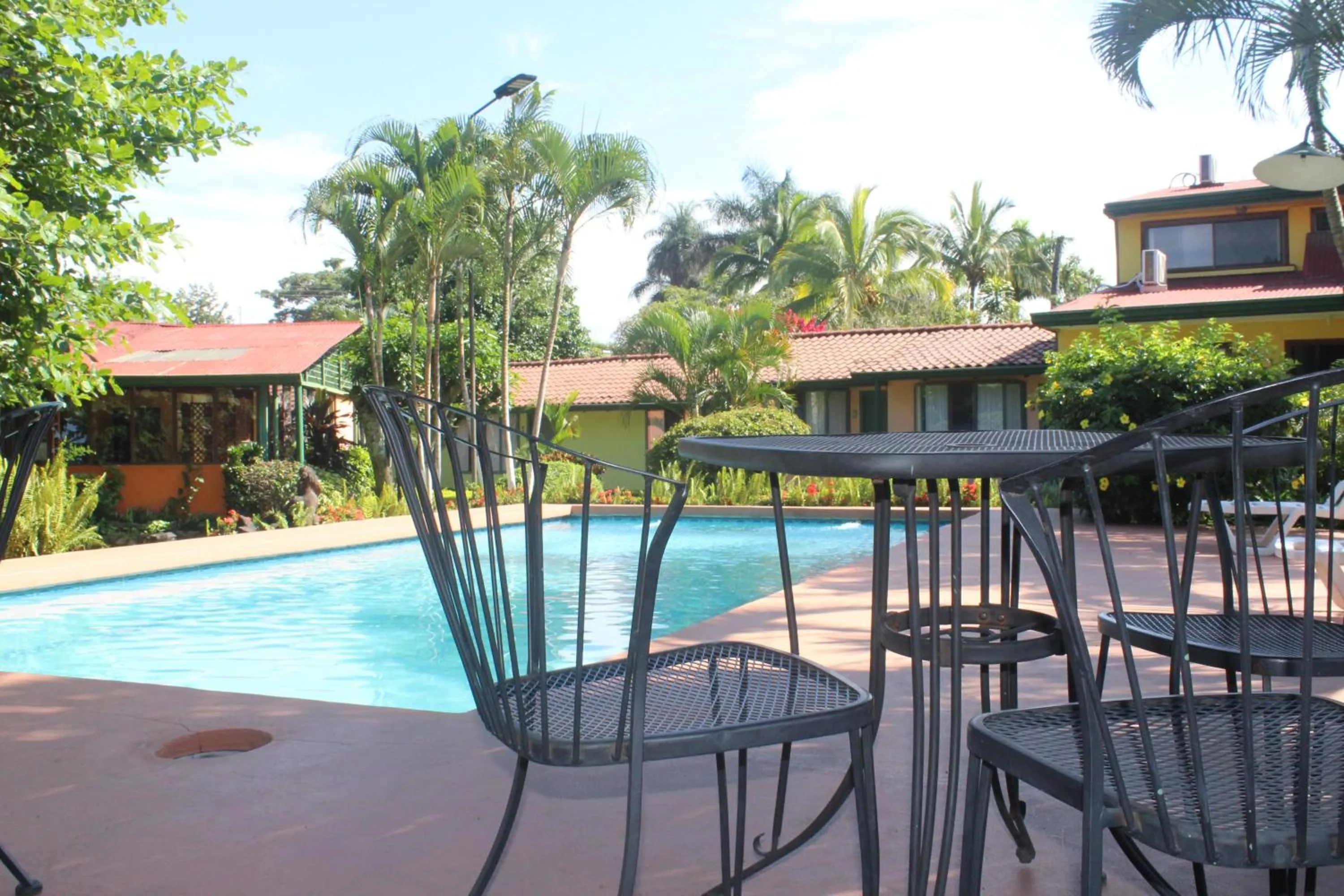 Pool view in Hotel Bristol Aeropuerto